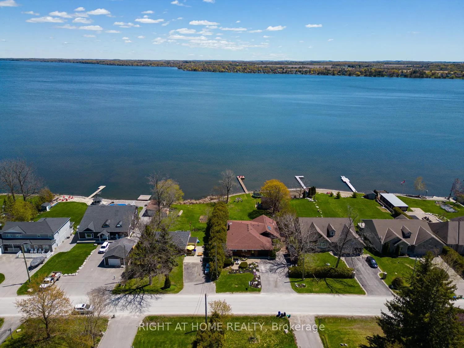 Photo 49 of 77 Aldred Drive, Scugog, Port Perry — HOMEH
