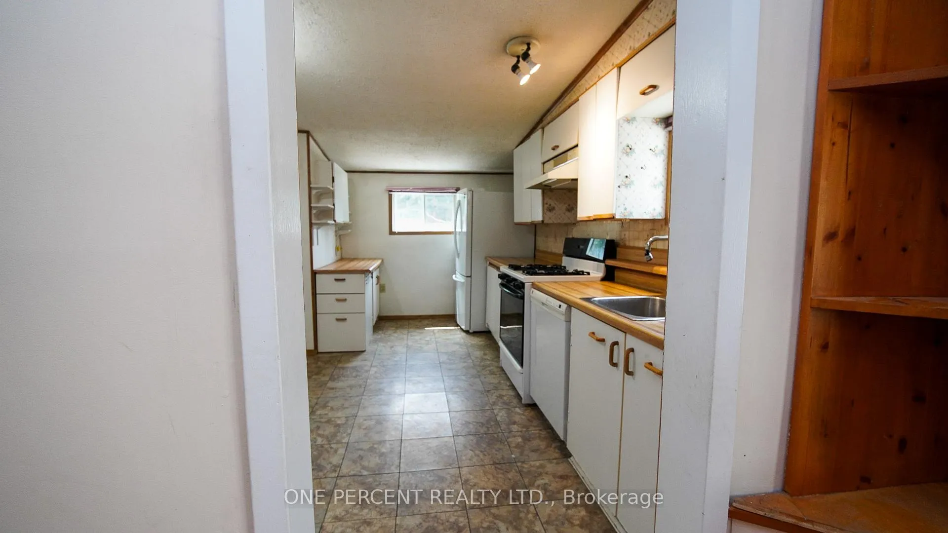 Photo 22 of 67 Murrie Street, Etobicoke, Mimico — HOMEH