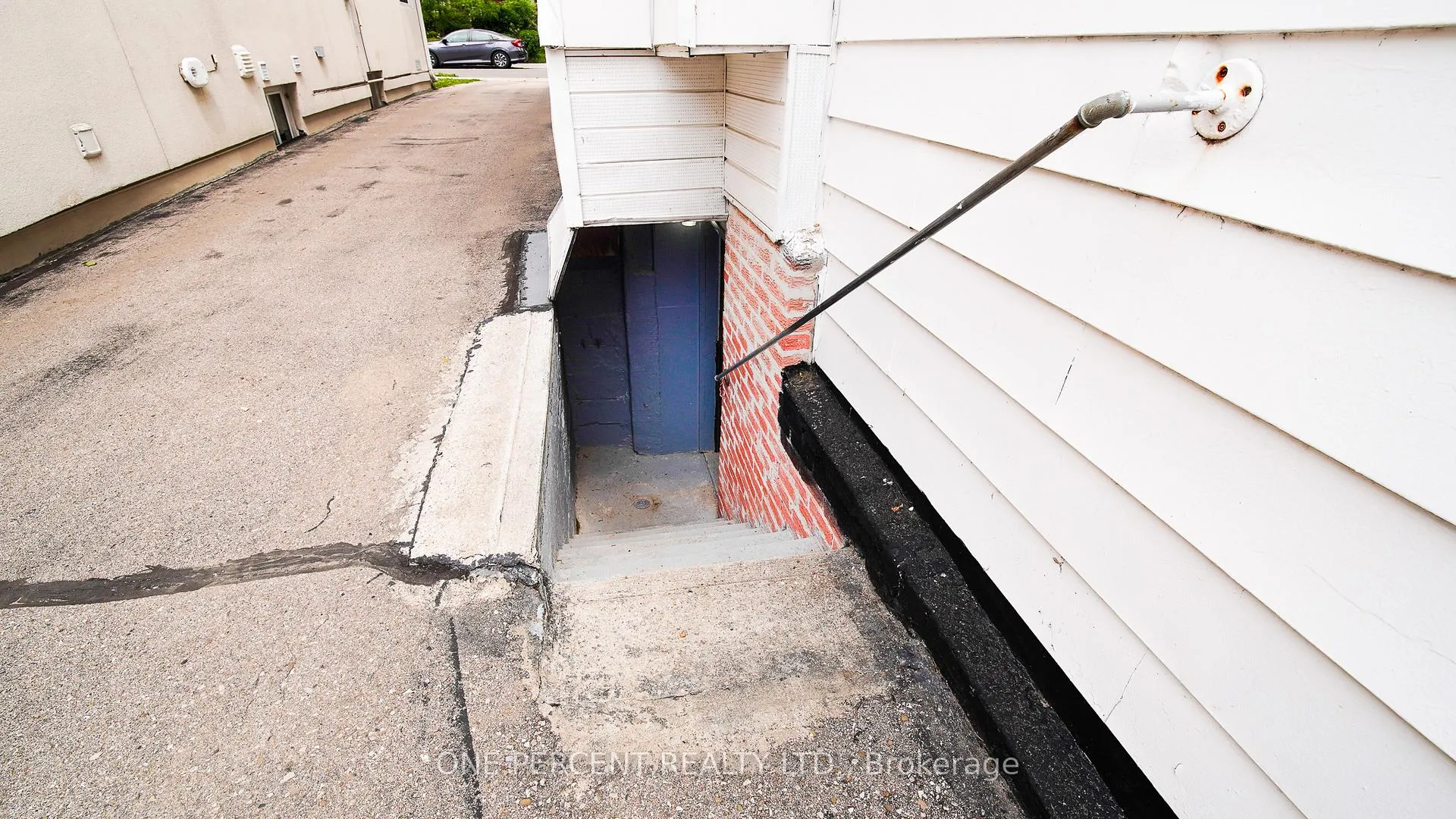 Photo 28 of 67 Murrie Street, Etobicoke, Mimico — HOMEH