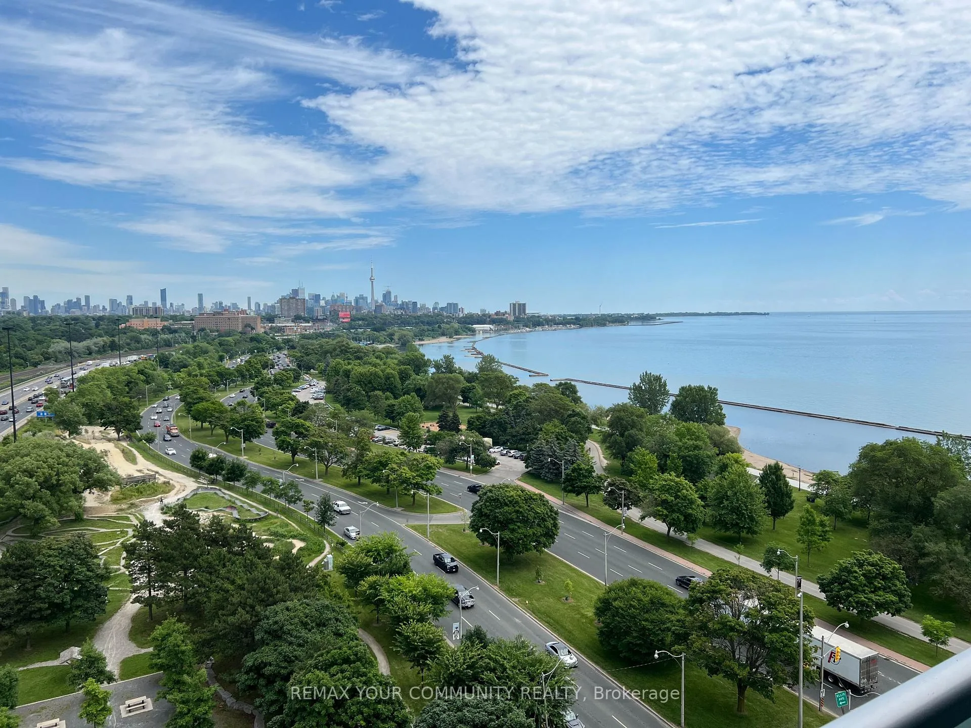 Front of Unit 1409, 1900 Lake Shore Boulevard W