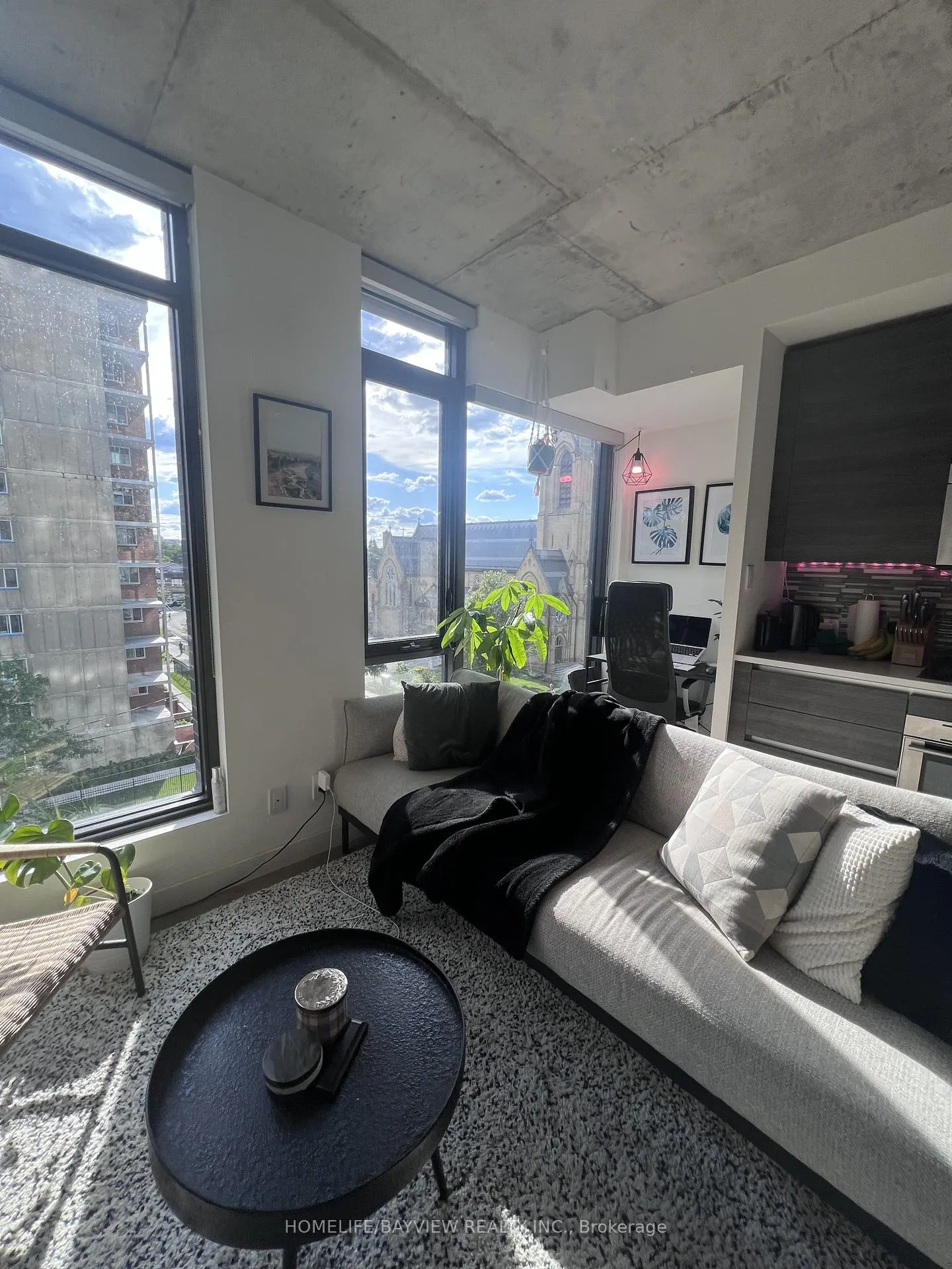 Photo 5 of Unit 403, 111 Bathurst Street, Toronto, Waterfront Communities — HOMEH