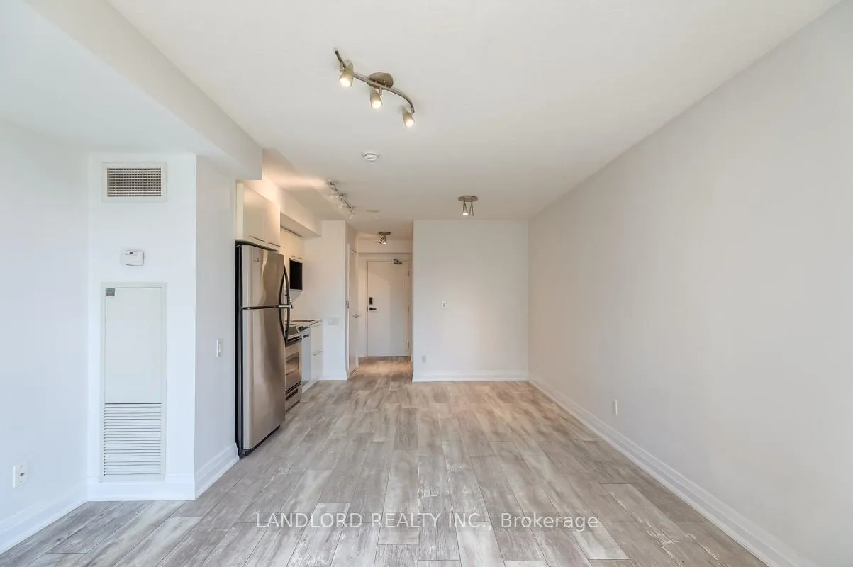 Photo 6 of Unit 1408, 21 Carlton Street, Toronto, Church-Yonge Corridor — HOMEH