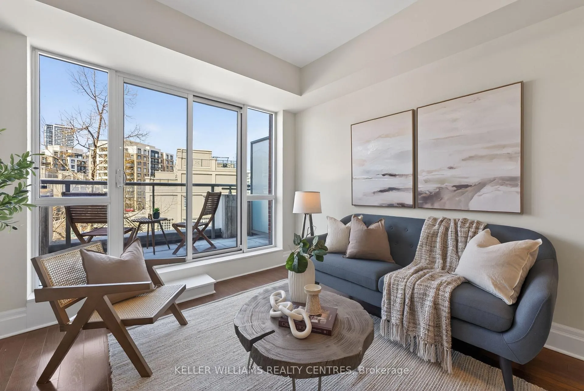 Photo 18 of Unit 304, 57 Upper Duke Crescent, Markham, Unionville — HOMEH
