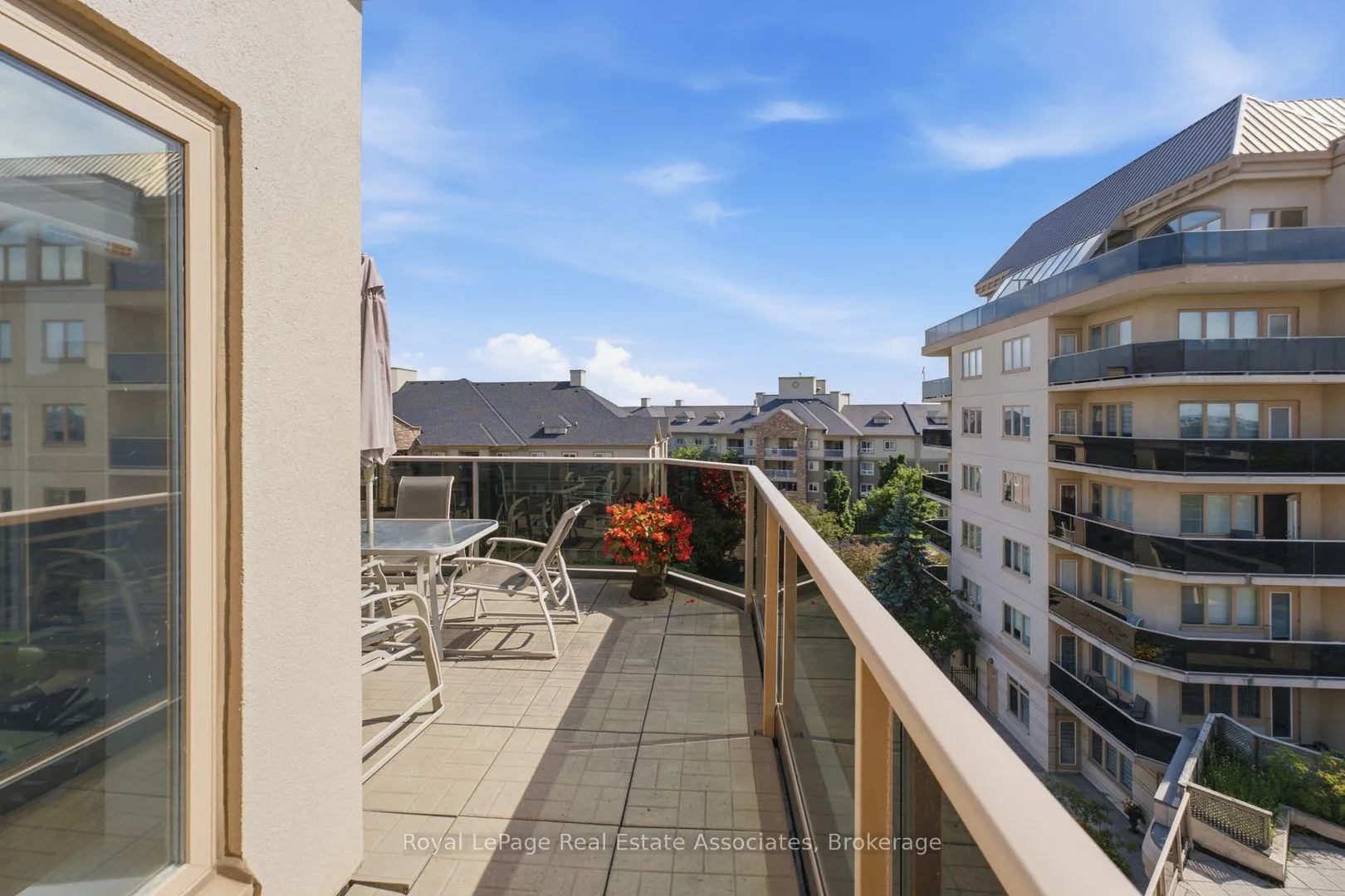 Photo 28 of Unit 502, 3 Dayspring Circle, Brampton, Goreway Drive Corridor — HOMEH