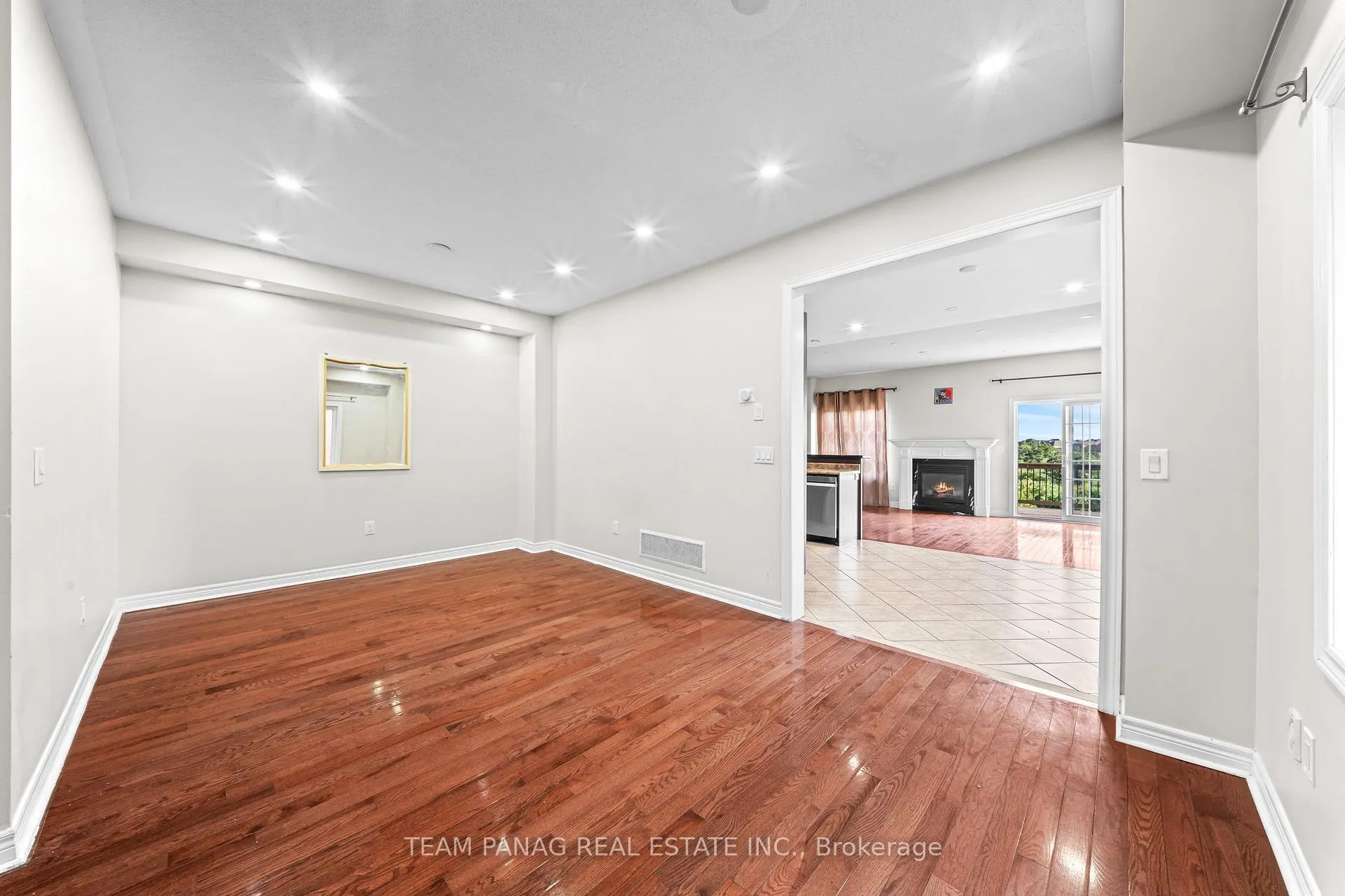 Photo 9 of 54 Clearfield Drive, Brampton, Bram East — HOMEH