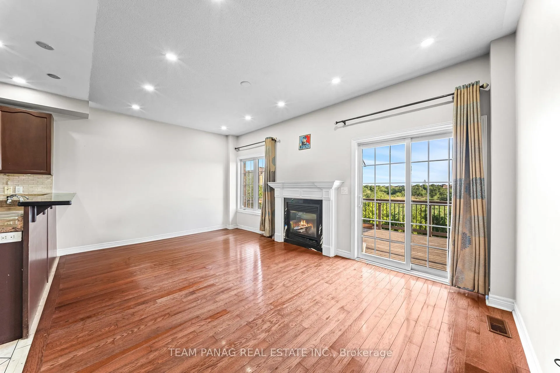 Photo 16 of 54 Clearfield Drive, Brampton, Bram East — HOMEH