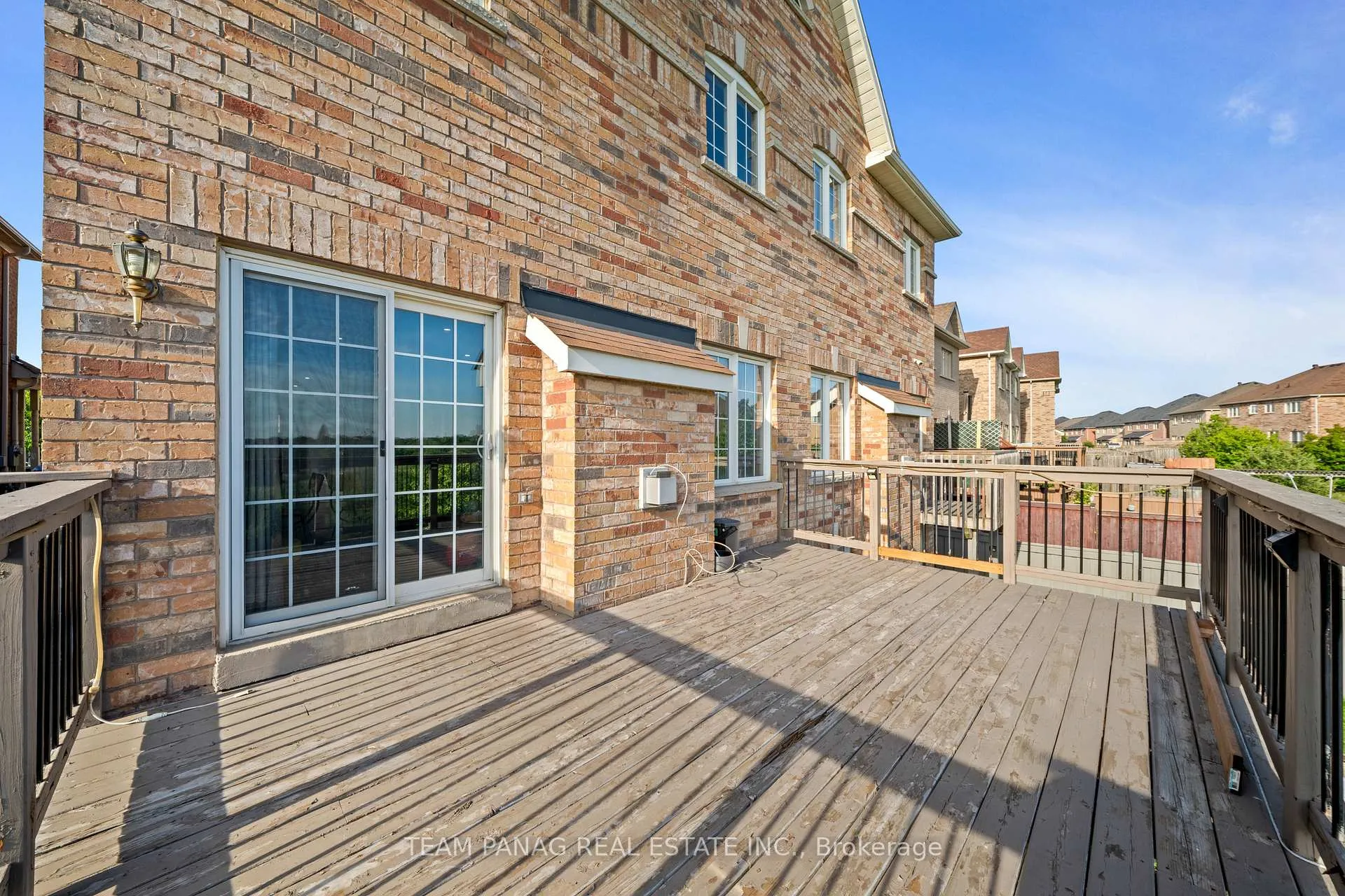 Photo 19 of 54 Clearfield Drive, Brampton, Bram East — HOMEH