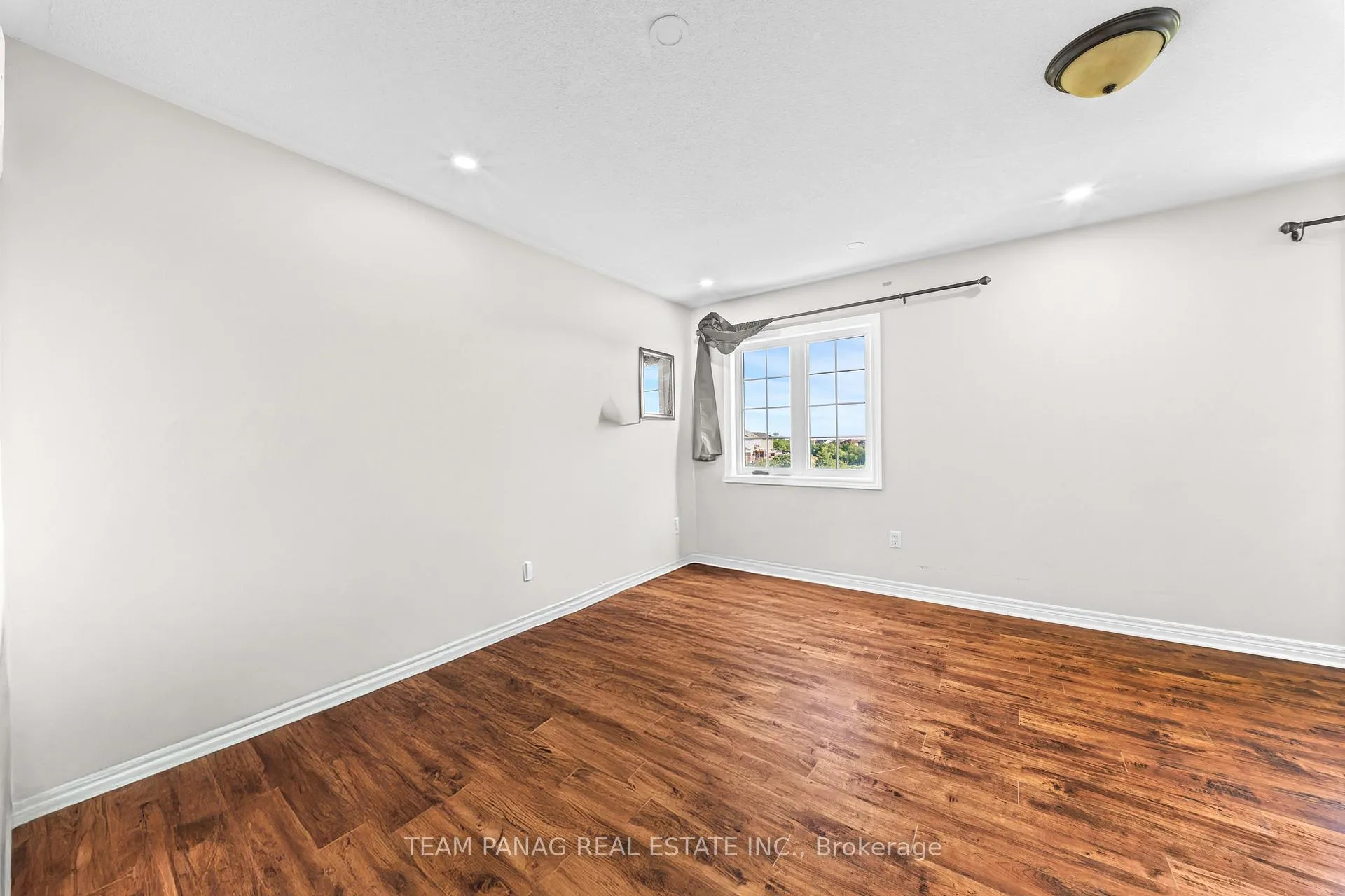 Photo 26 of 54 Clearfield Drive, Brampton, Bram East — HOMEH