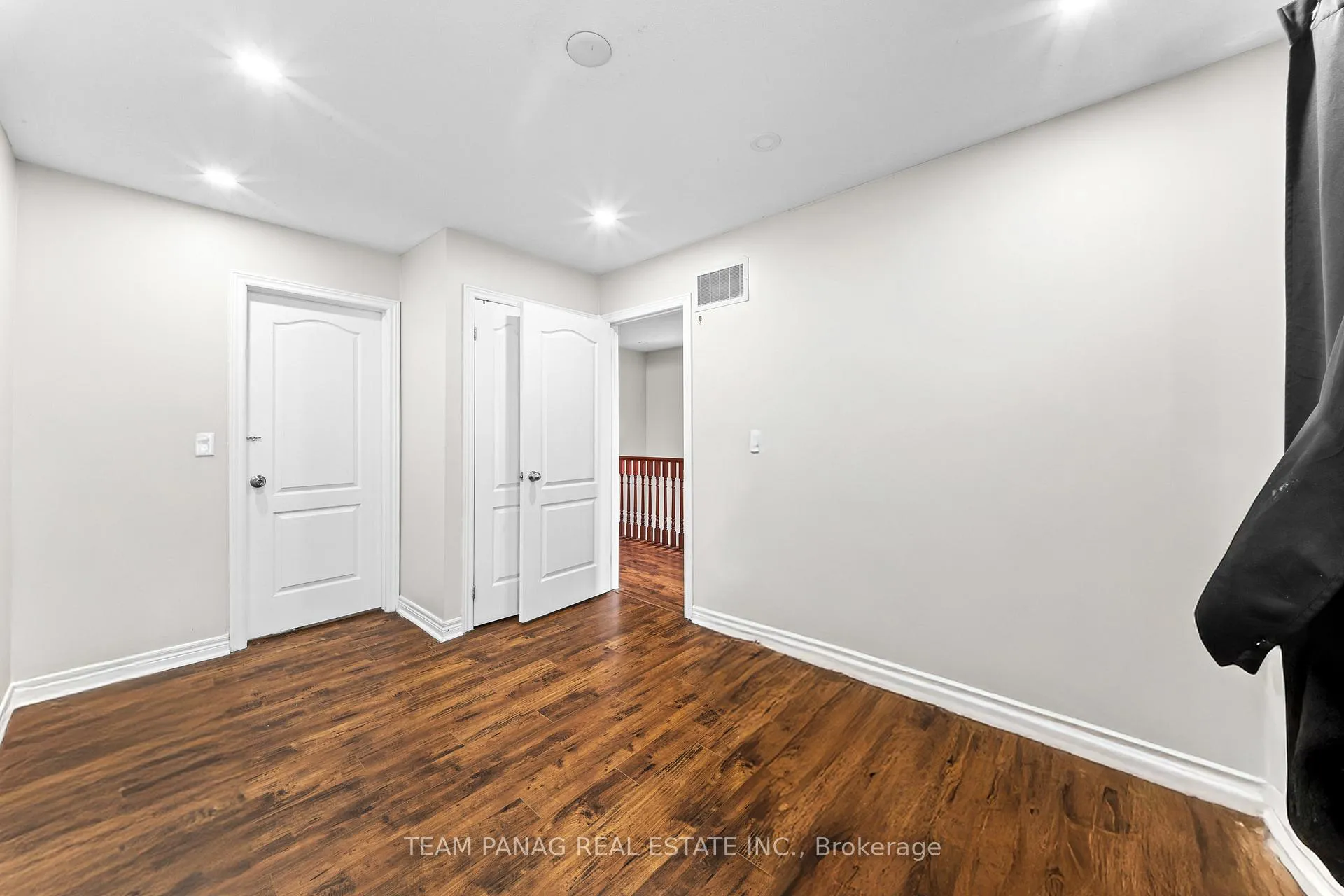 Photo 31 of 54 Clearfield Drive, Brampton, Bram East — HOMEH
