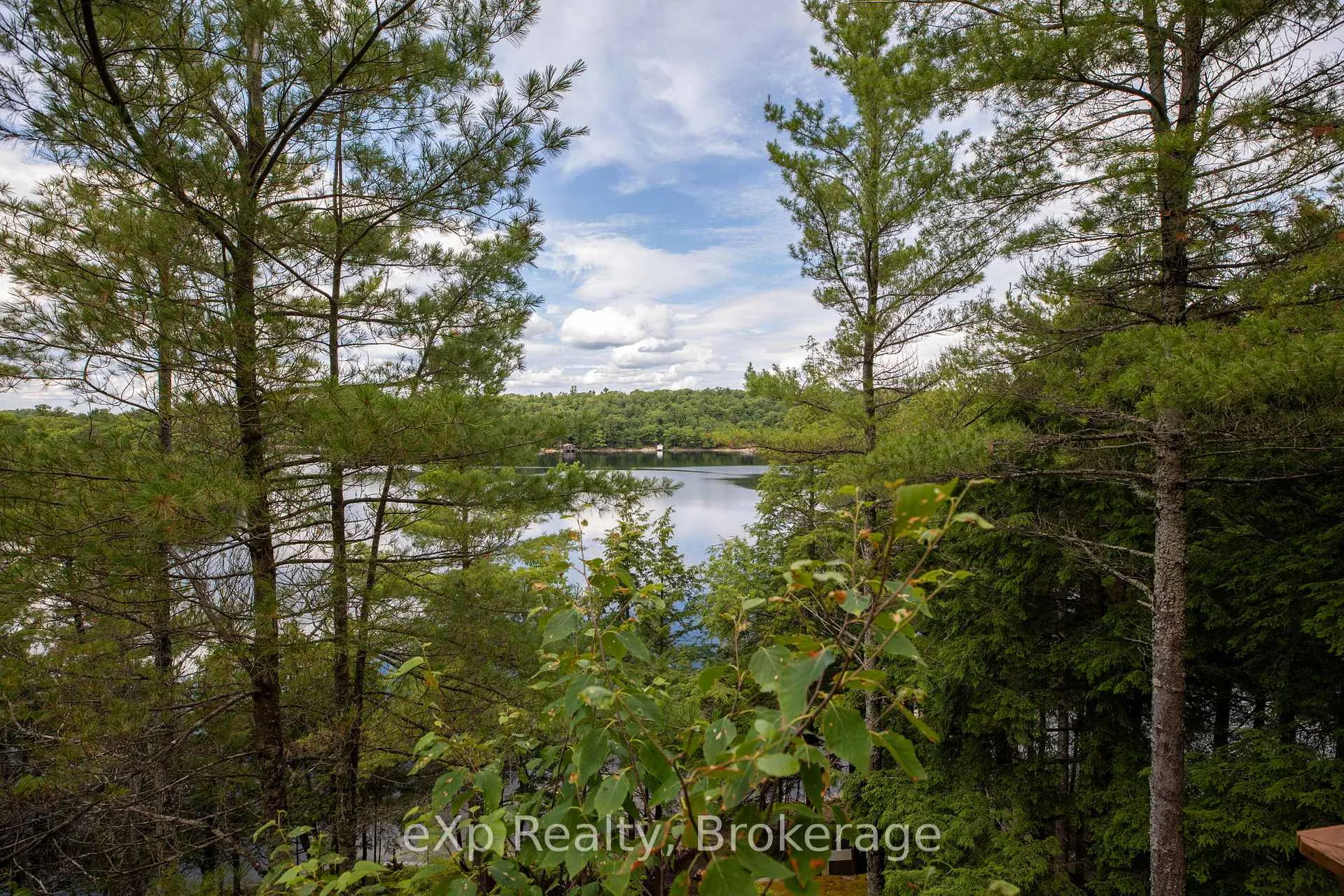 Photo 4 of 27 WA Loon Bay, Carling — HOMEH