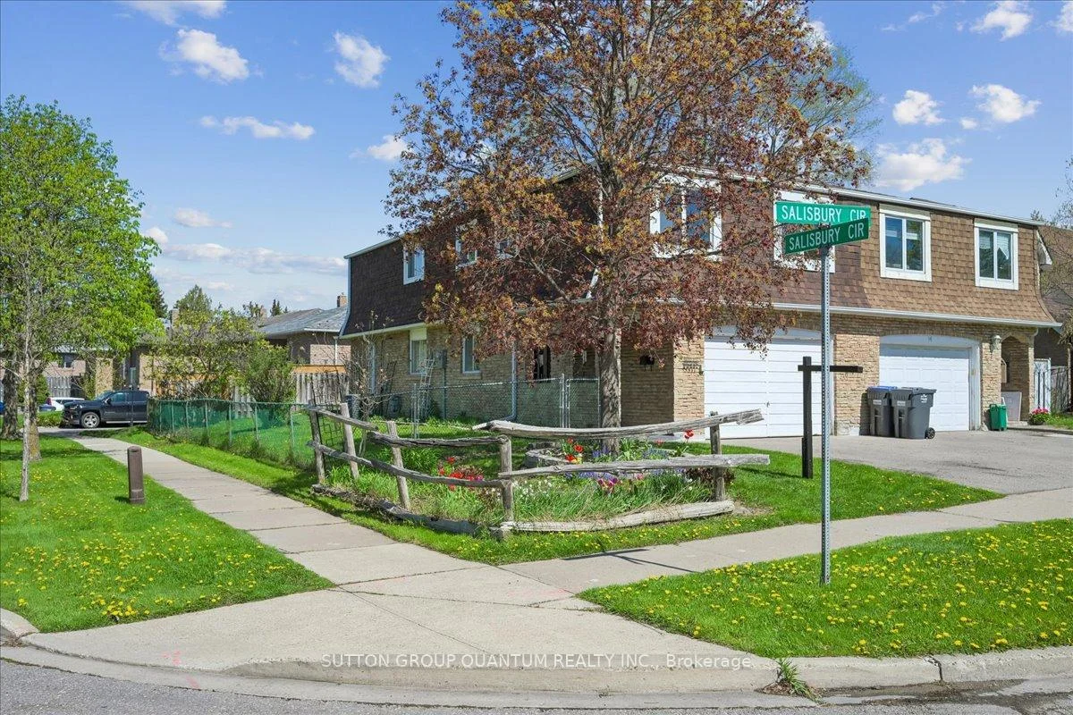Photo 32 of 16 Salisbury Circle, Brampton, Brampton North — HOMEH