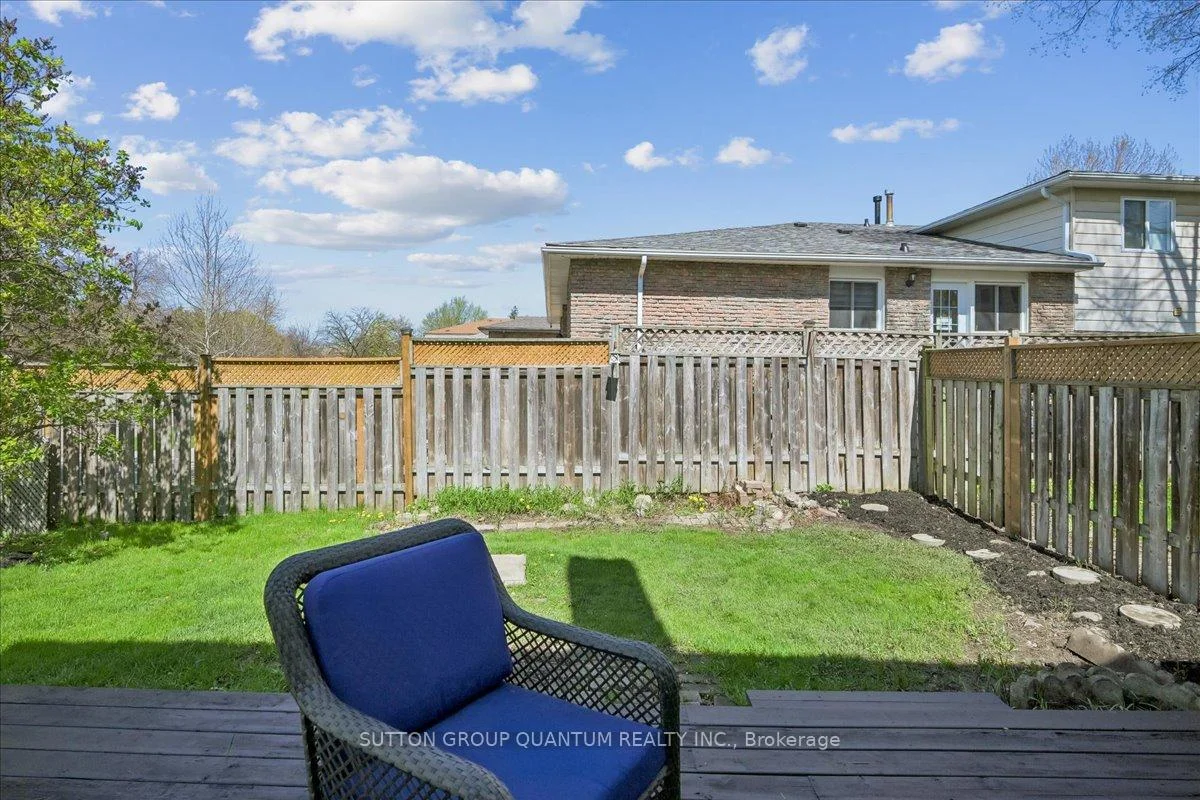 Photo 41 of 16 Salisbury Circle, Brampton, Brampton North — HOMEH