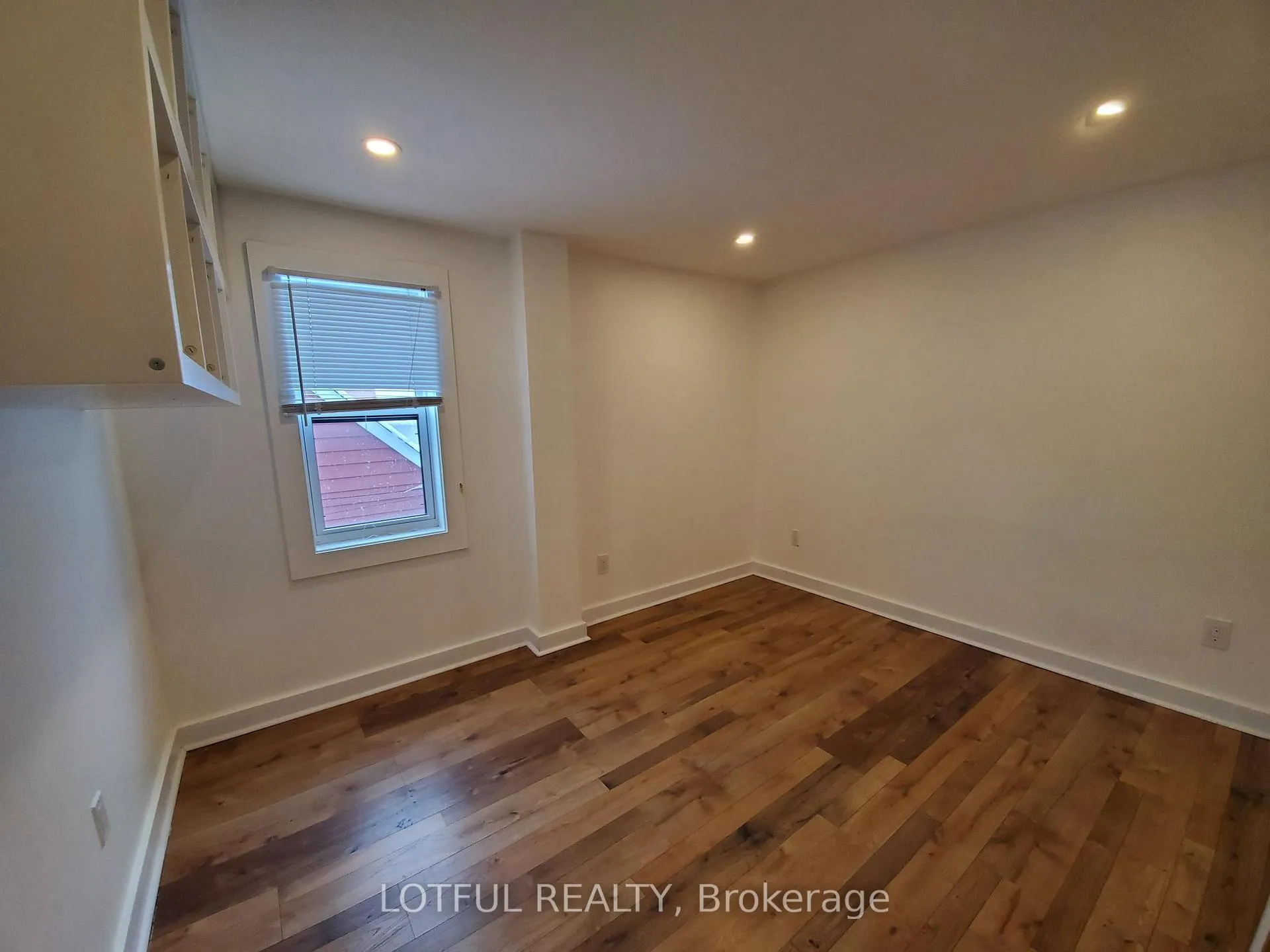 Photo 12 of Unit A, 336 Joffre-Belanger Way, Ottawa, Vanier — HOMEH