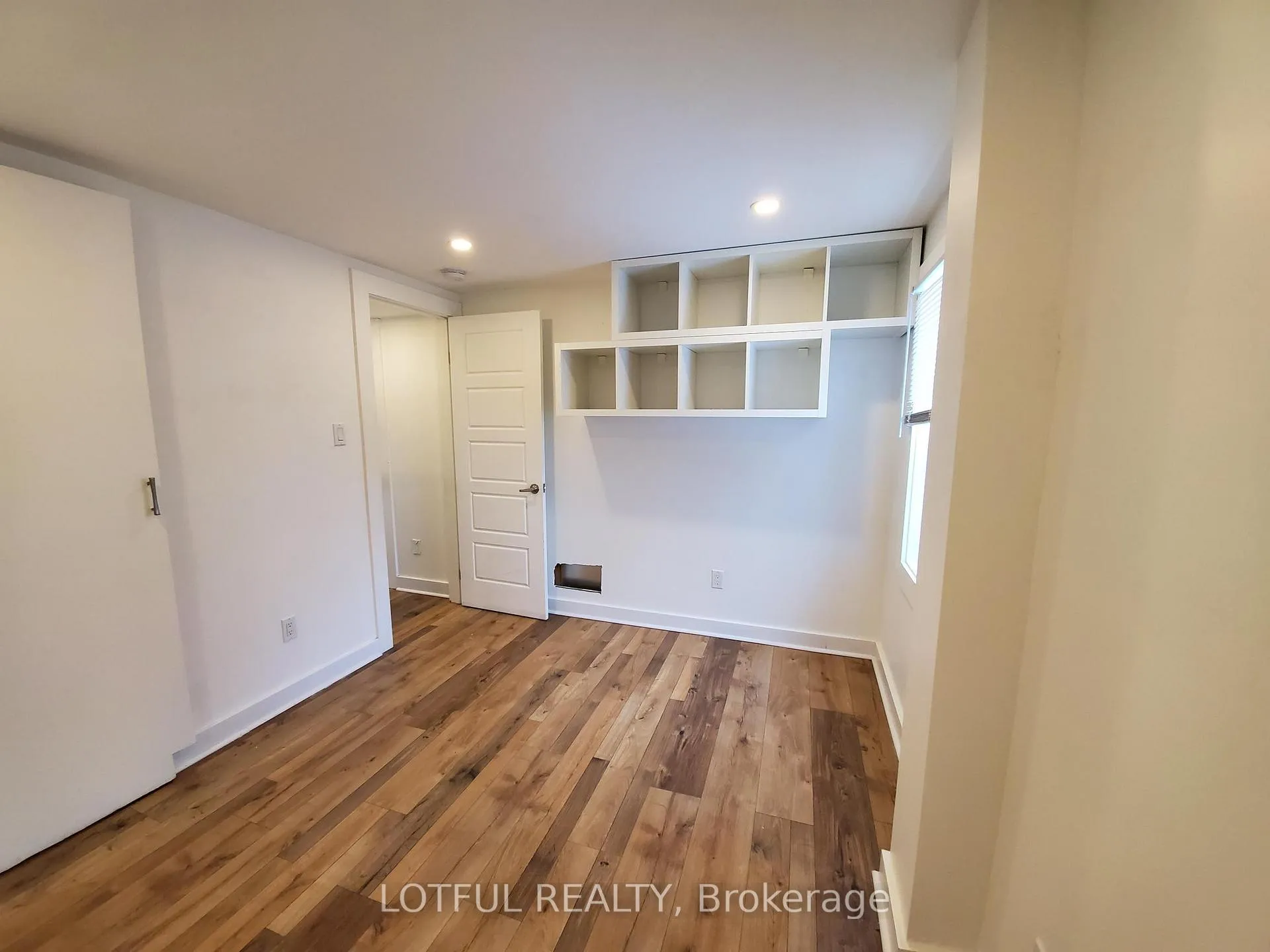Photo 13 of Unit A, 336 Joffre-Belanger Way, Ottawa, Vanier — HOMEH