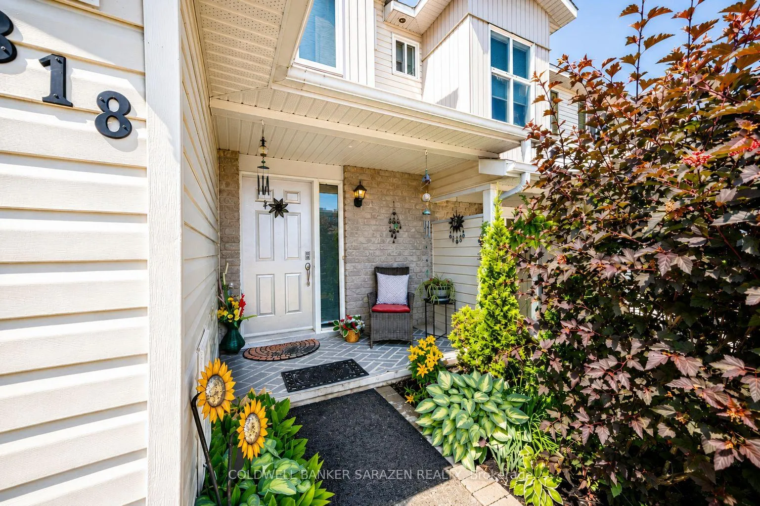 Photo 3 of 818 Eighth Street, Renfrew, Renfrew — HOMEH