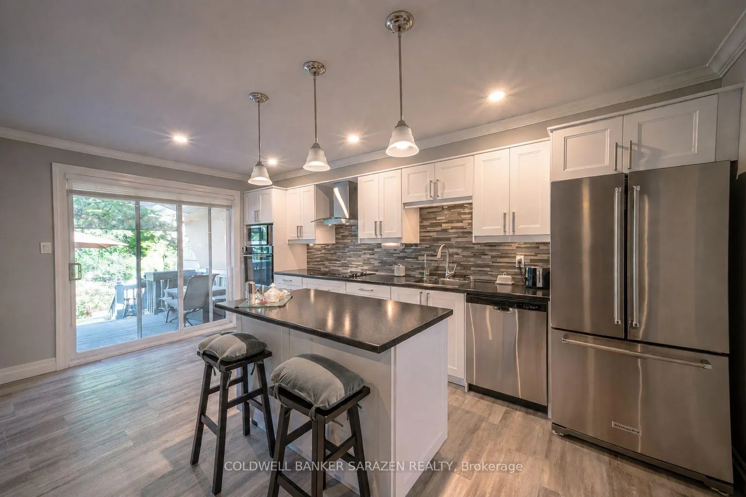 Photo 8 of 818 Eighth Street, Renfrew, Renfrew — HOMEH
