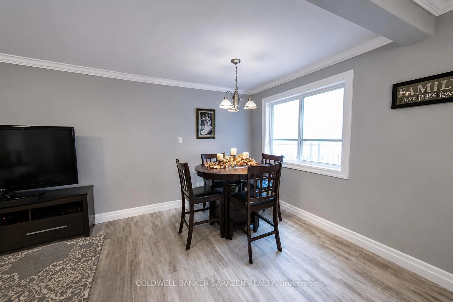Photo 9 of 818 Eighth Street, Renfrew, Renfrew — HOMEH