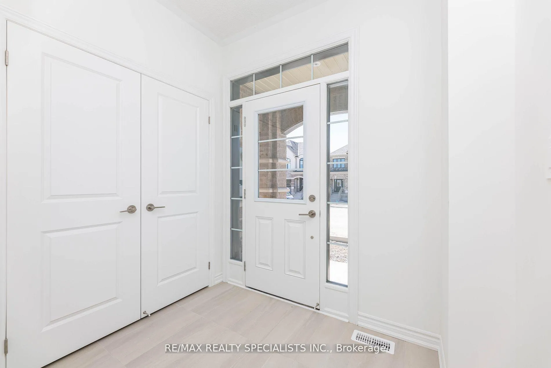 Photo 2 of 1479 Savoline Boulevard, Milton, Walker — HOMEH
