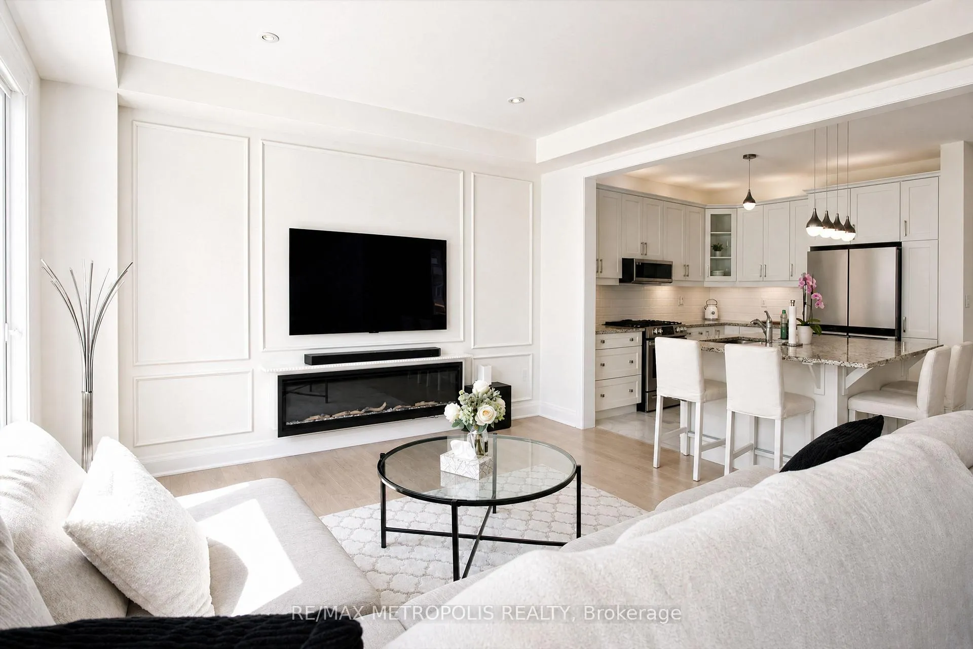 Photo 9 of 3100 Willowridge Path, Pickering, Rural Pickering — HOMEH