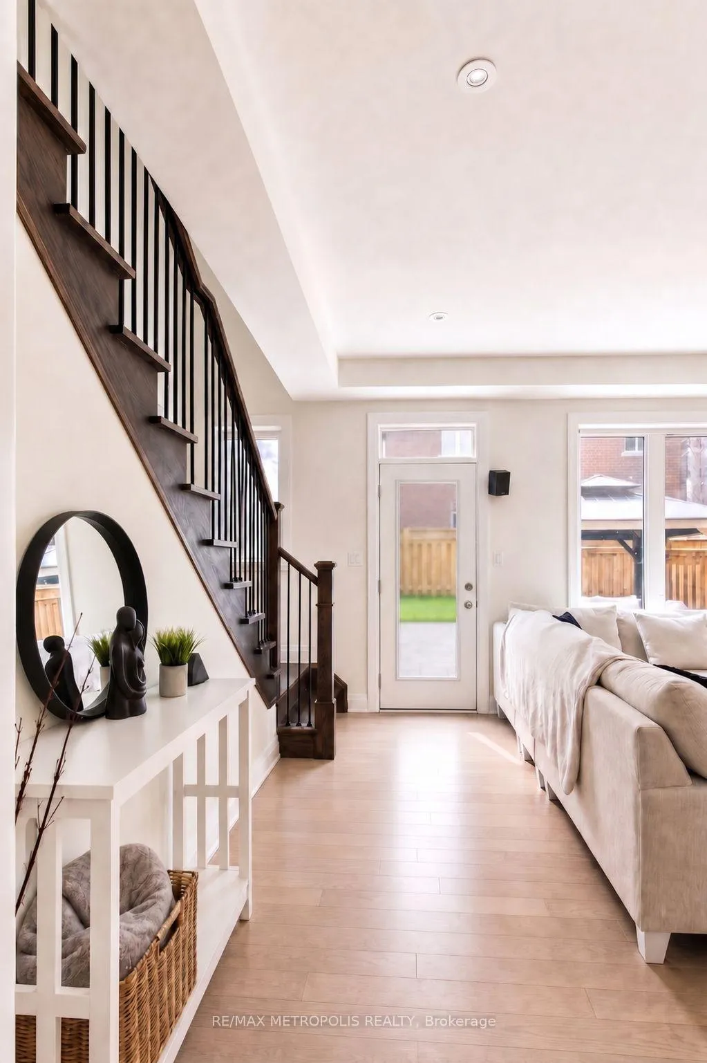 Photo 10 of 3100 Willowridge Path, Pickering, Rural Pickering — HOMEH