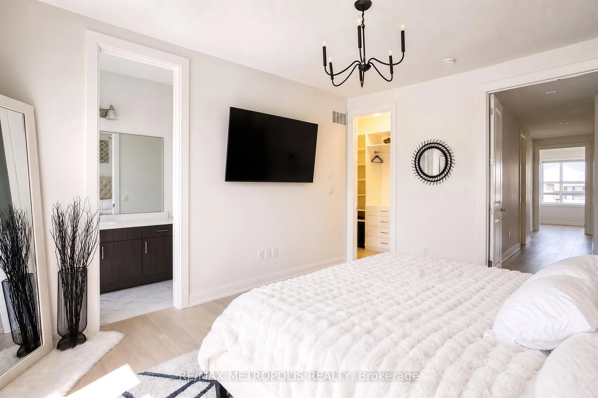 Photo 12 of 3100 Willowridge Path, Pickering, Rural Pickering — HOMEH