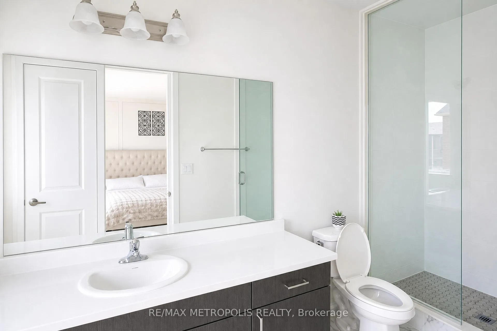 Photo 15 of 3100 Willowridge Path, Pickering, Rural Pickering — HOMEH