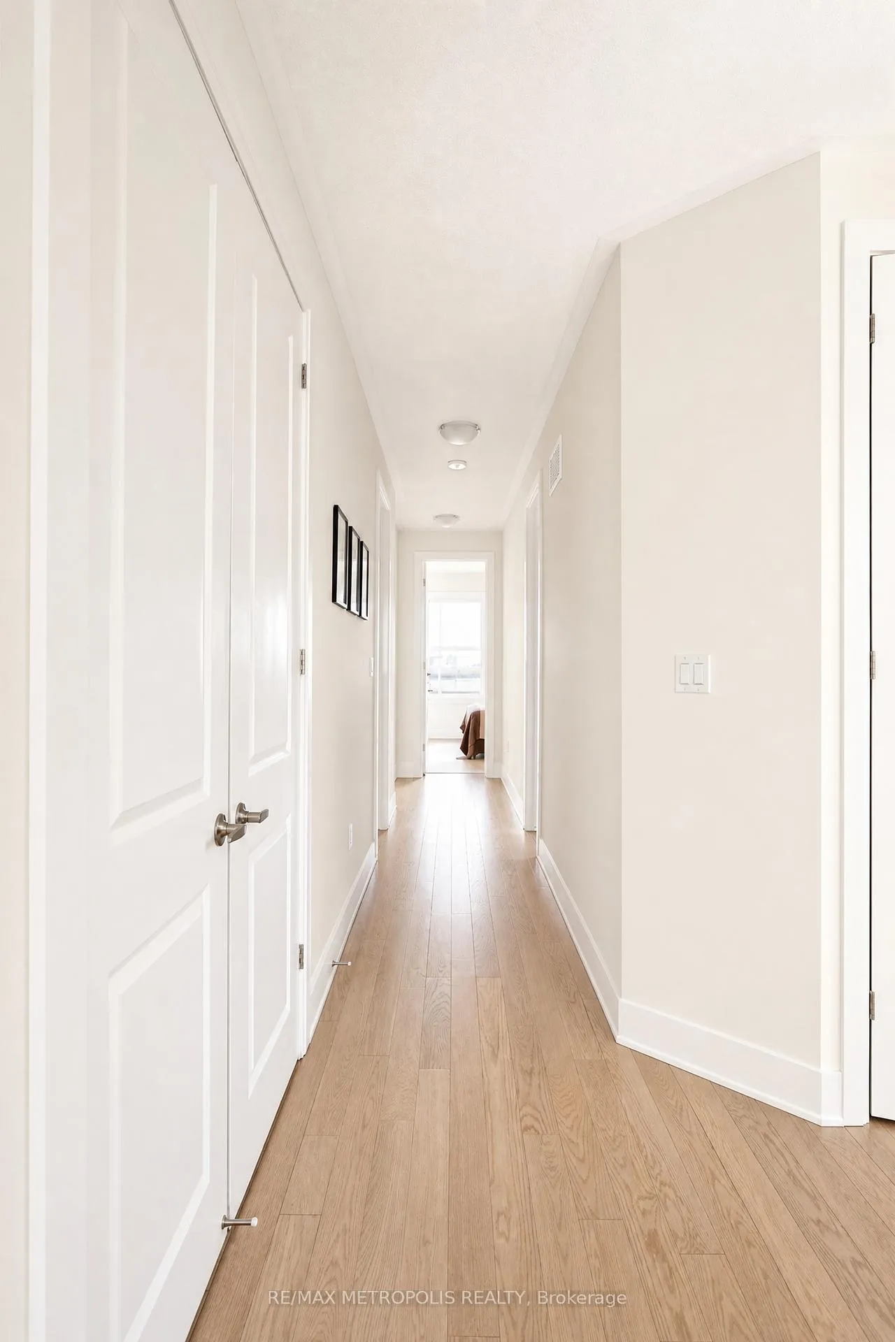 Photo 18 of 3100 Willowridge Path, Pickering, Rural Pickering — HOMEH