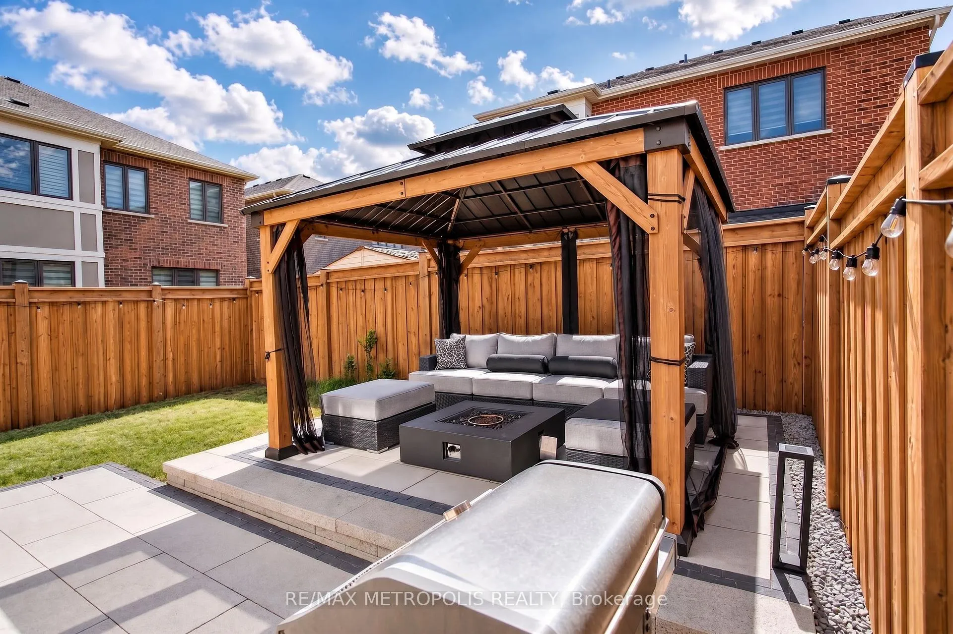 Photo 27 of 3100 Willowridge Path, Pickering, Rural Pickering — HOMEH