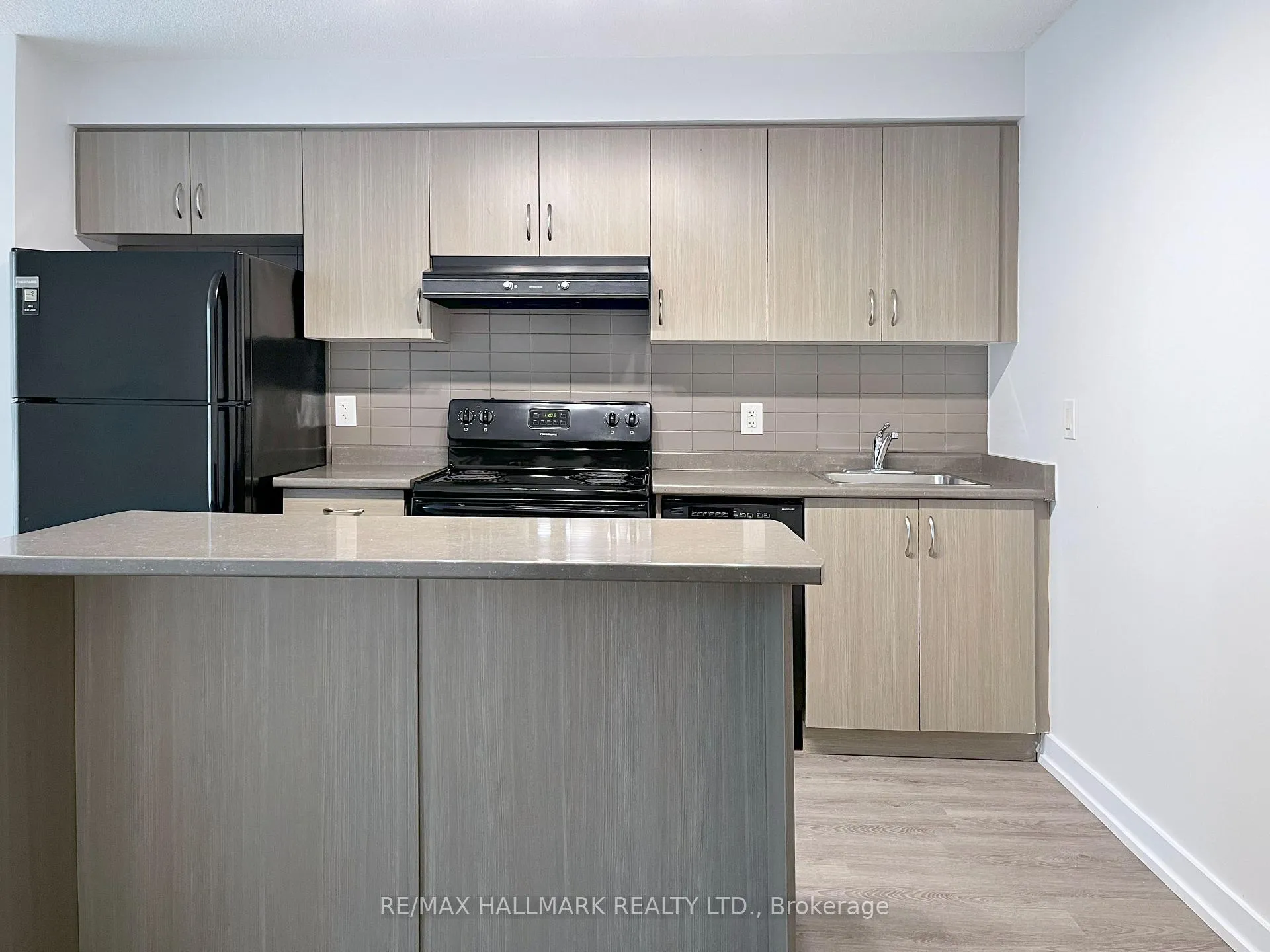 Photo 4 of Unit 401, 132 Berkeley Street, Toronto, Moss Park — HOMEH