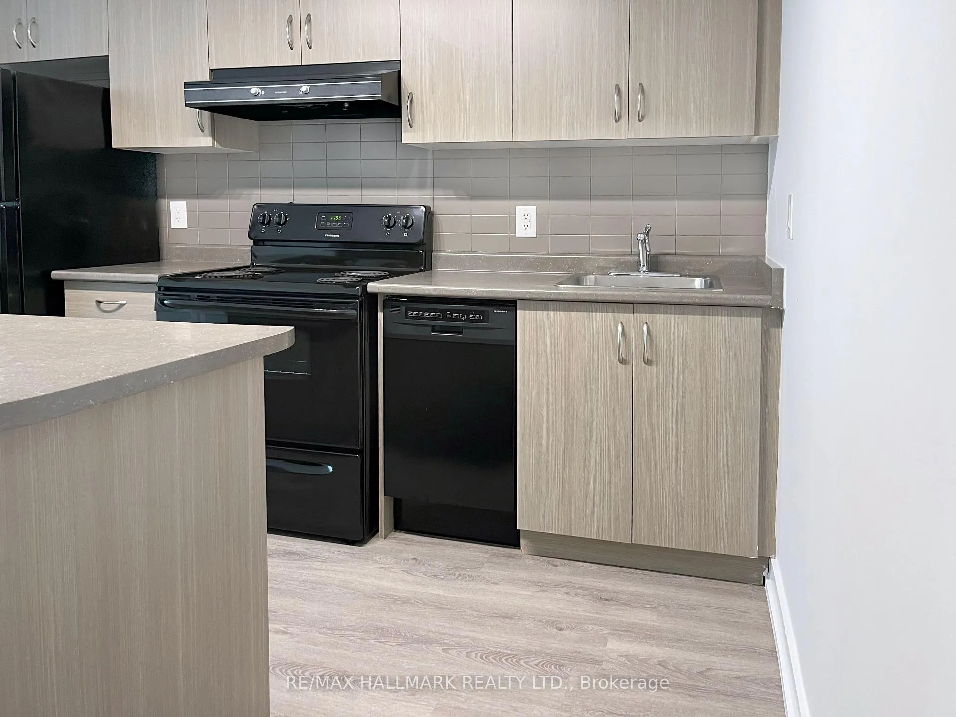 Photo 5 of Unit 401, 132 Berkeley Street, Toronto, Moss Park — HOMEH