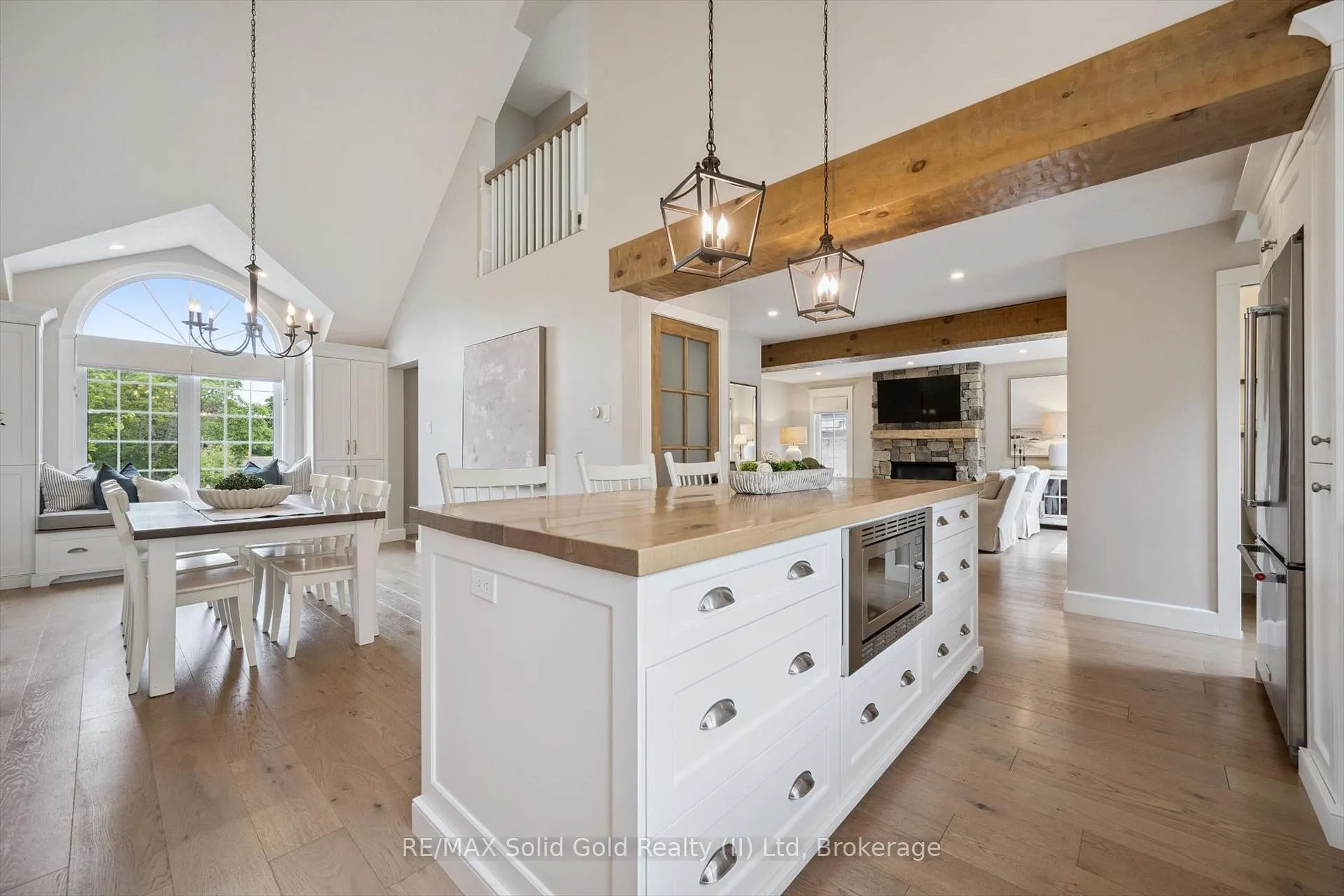 Photo 12 of 622 Westfield Drive, Waterloo — HOMEH