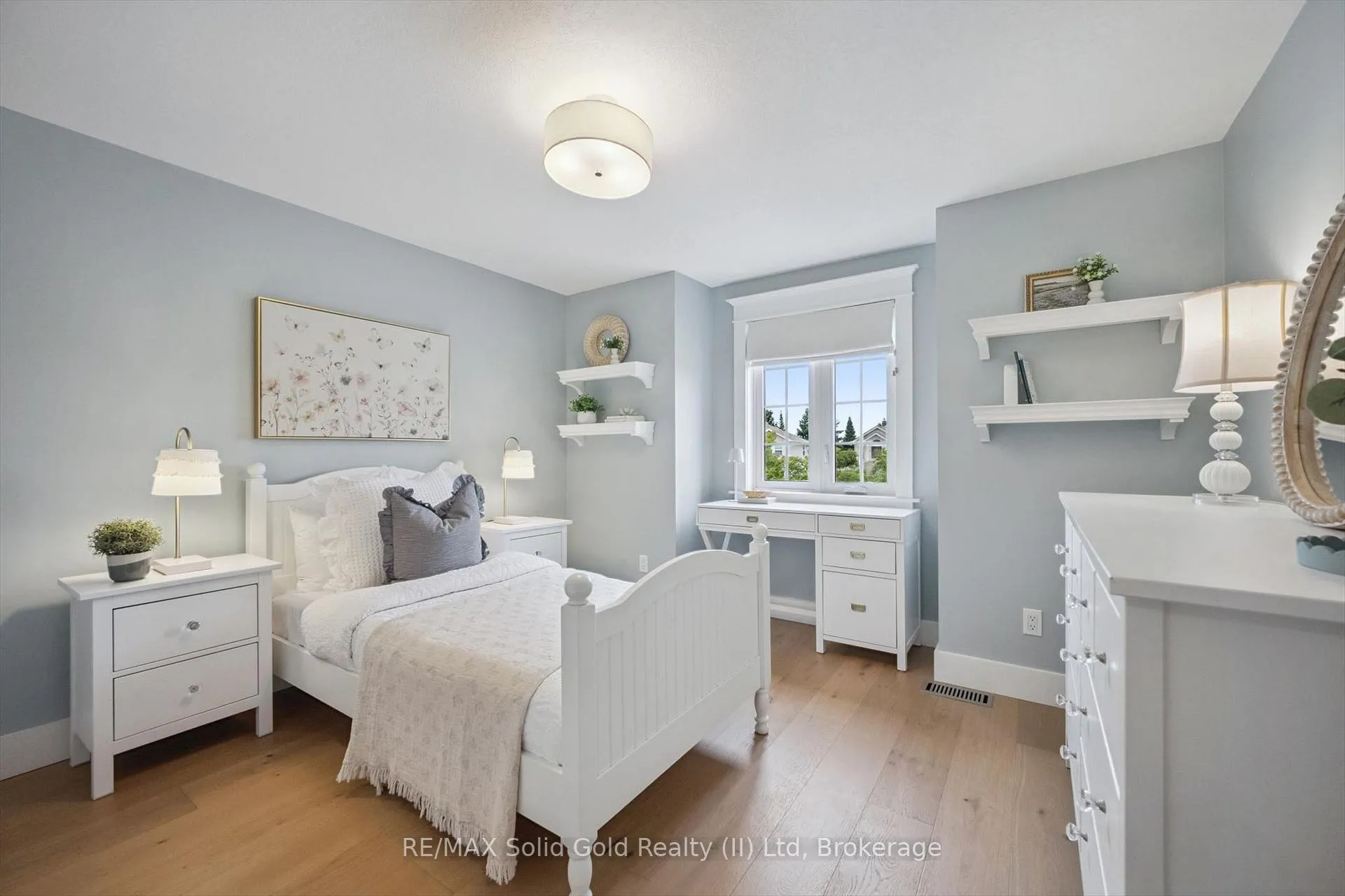 Photo 24 of 622 Westfield Drive, Waterloo — HOMEH