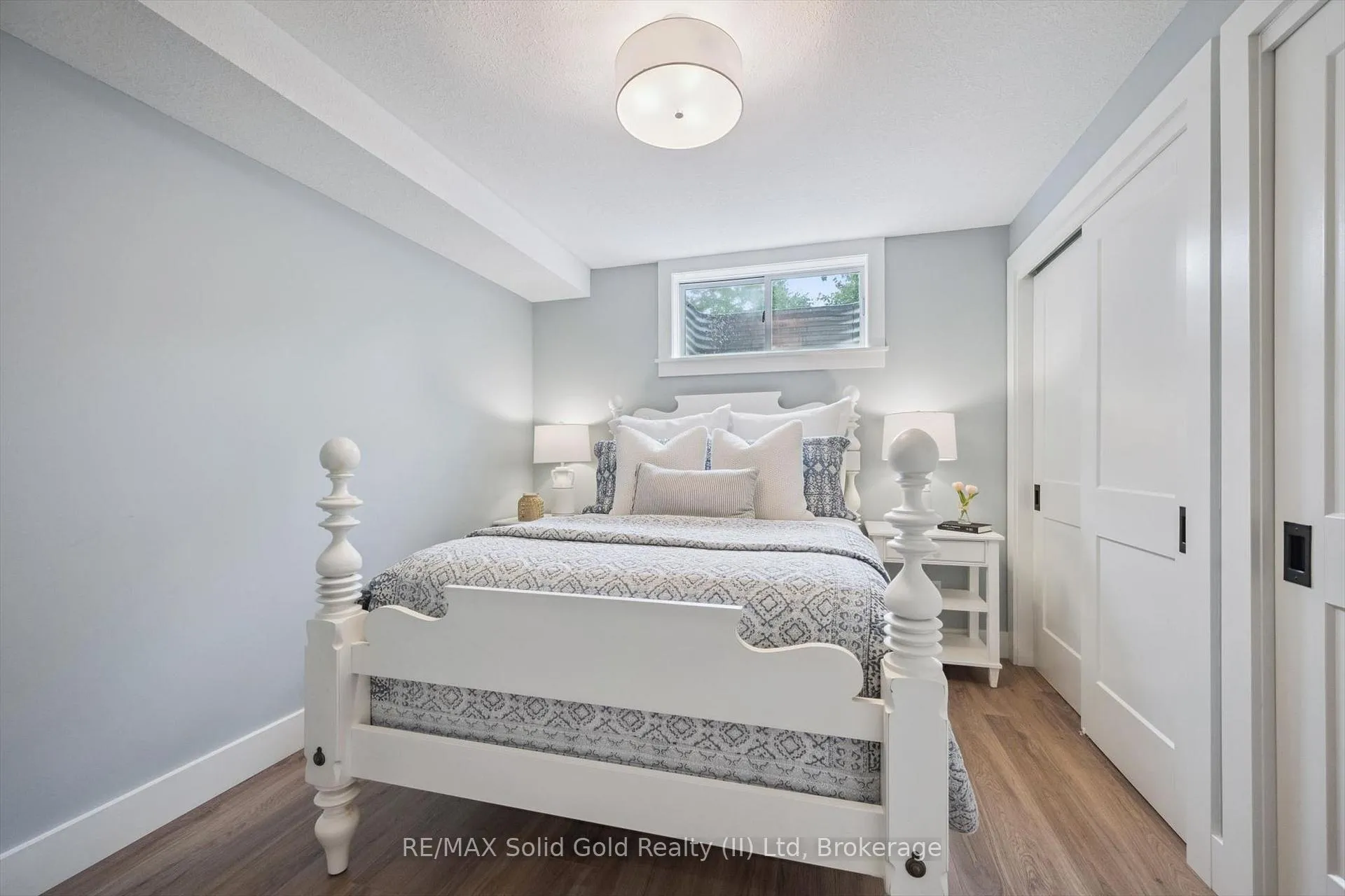 Photo 32 of 622 Westfield Drive, Waterloo — HOMEH