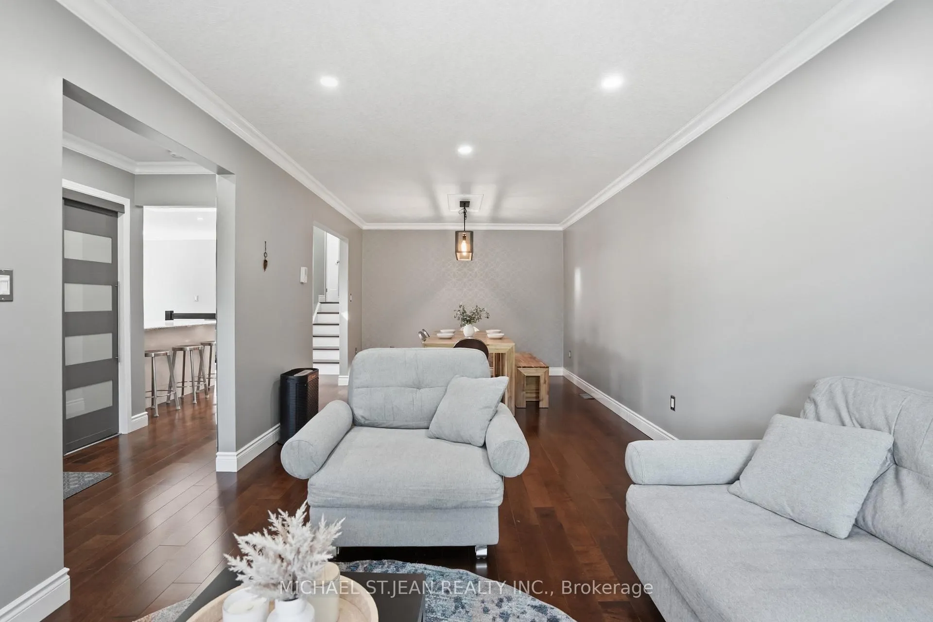 Photo 9 of 45 Sandra Crescent, Grimsby, Grimsby East — HOMEH