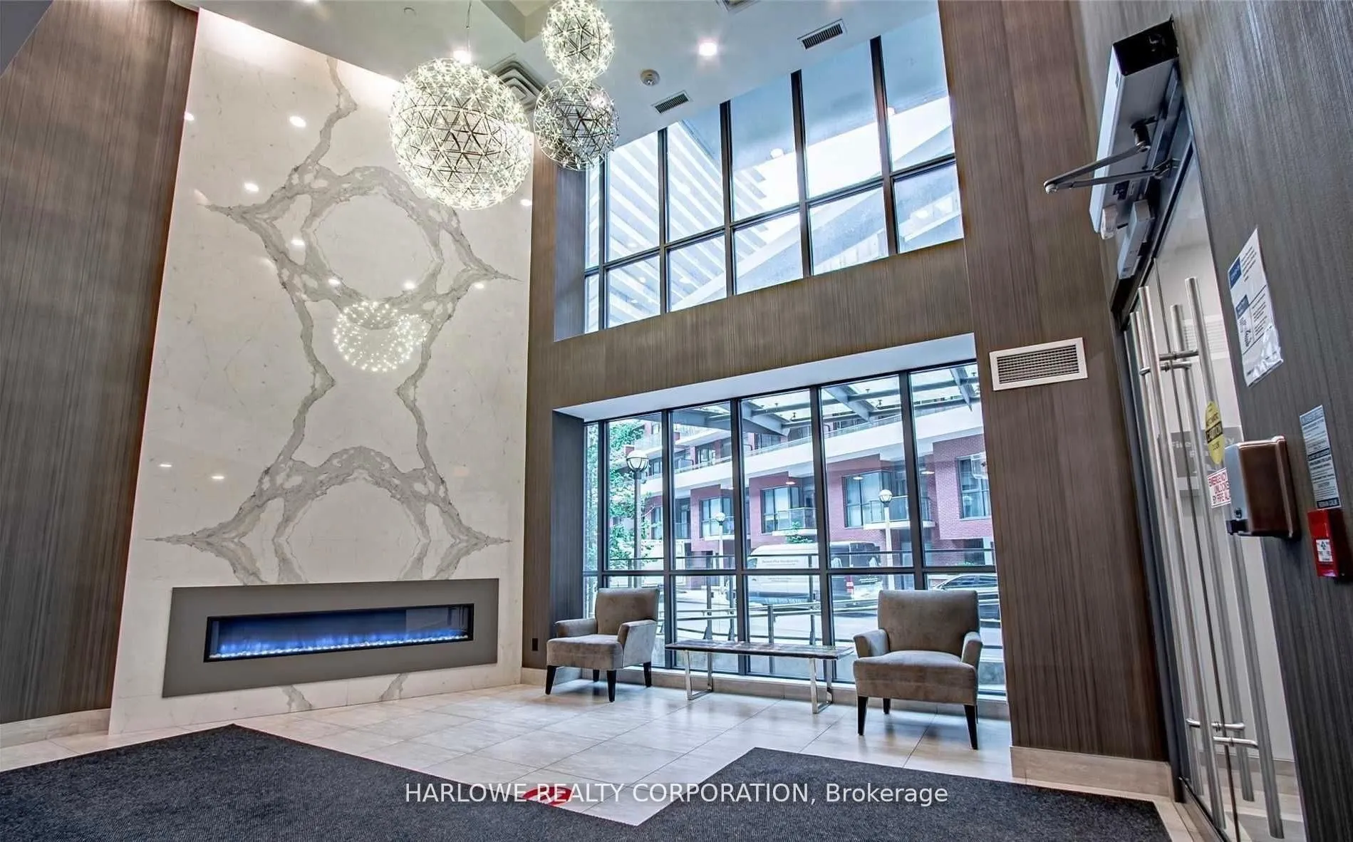 Photo 10 of Unit 708, 50 Bruyeres Mews, Toronto, Waterfront Communities — HOMEH