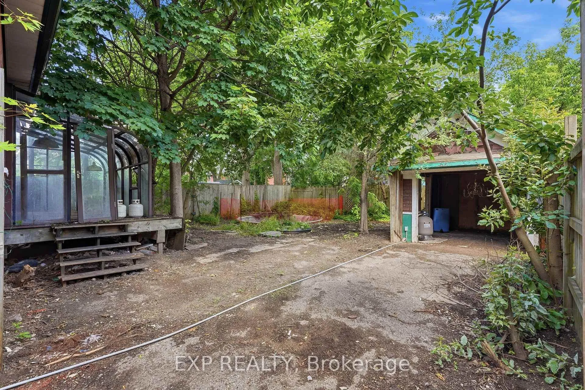 Photo 3 of 45 Pandora Avenue N, Kitchener, King East — HOMEH