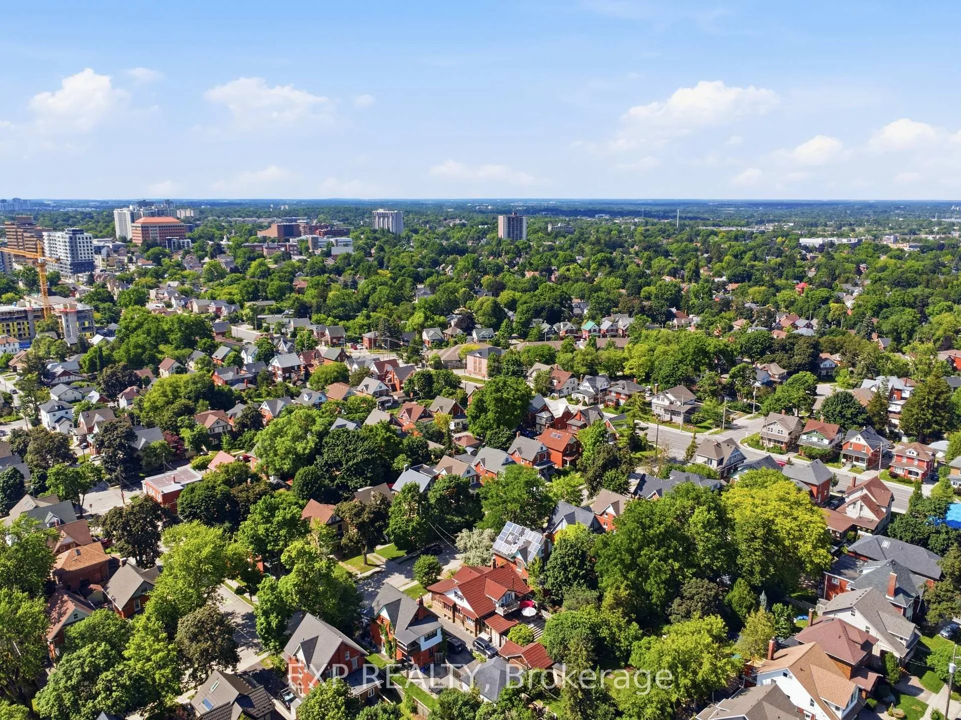 Photo 17 of 45 Pandora Avenue N, Kitchener, King East — HOMEH