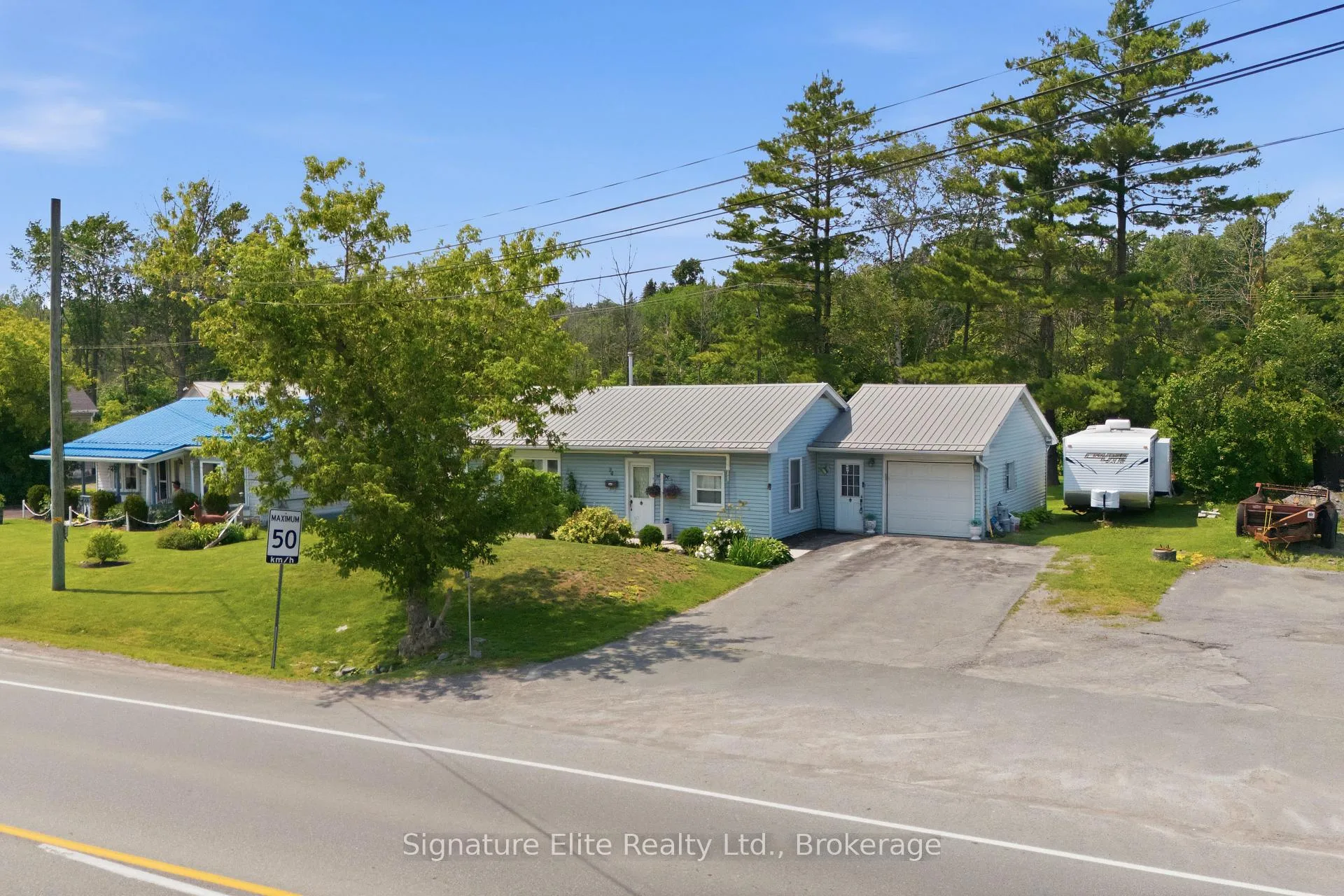 Photo 41 of 74 Highway 33, Quinte West, Murray Ward — HOMEH