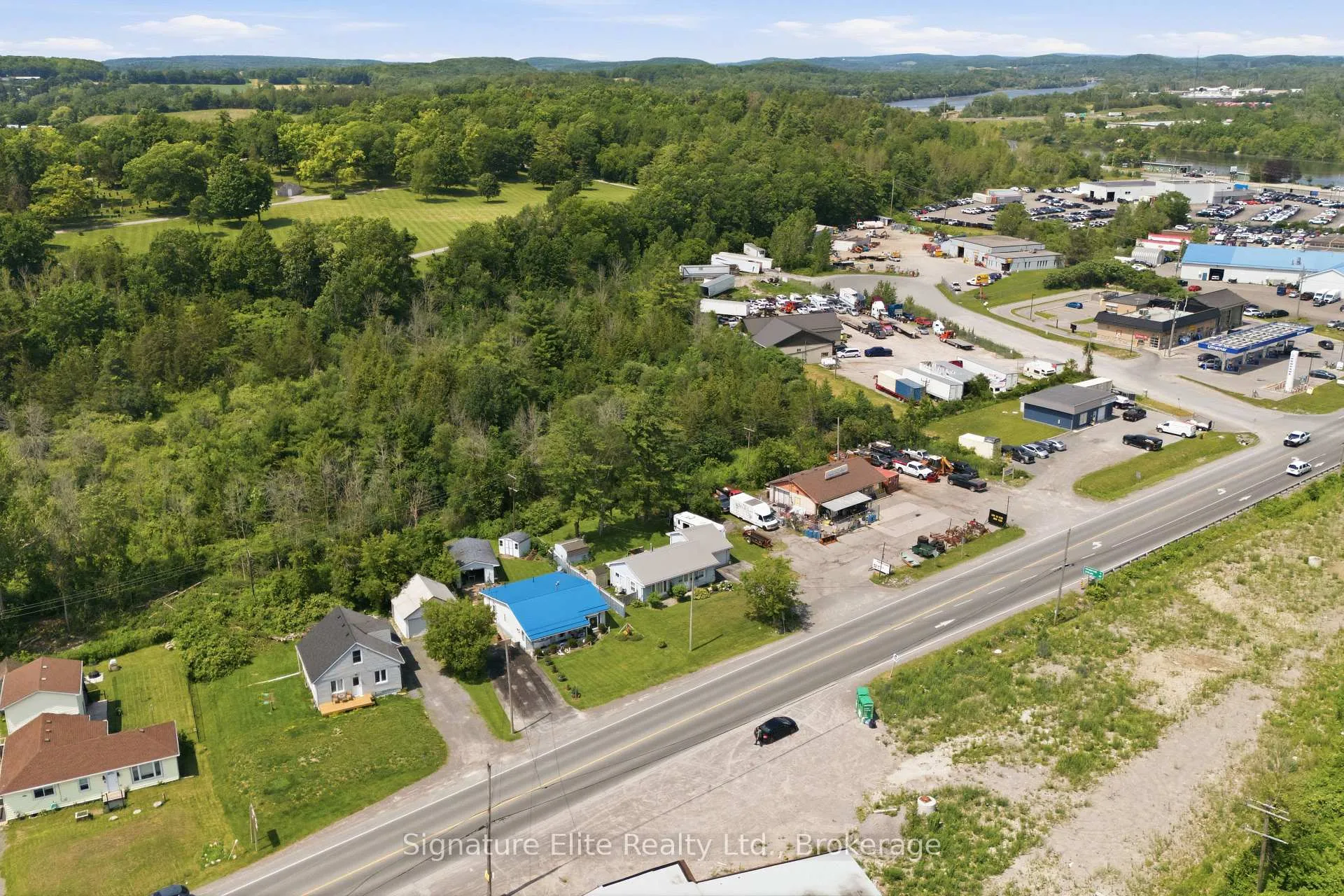 Photo 44 of 74 Highway 33, Quinte West, Murray Ward — HOMEH