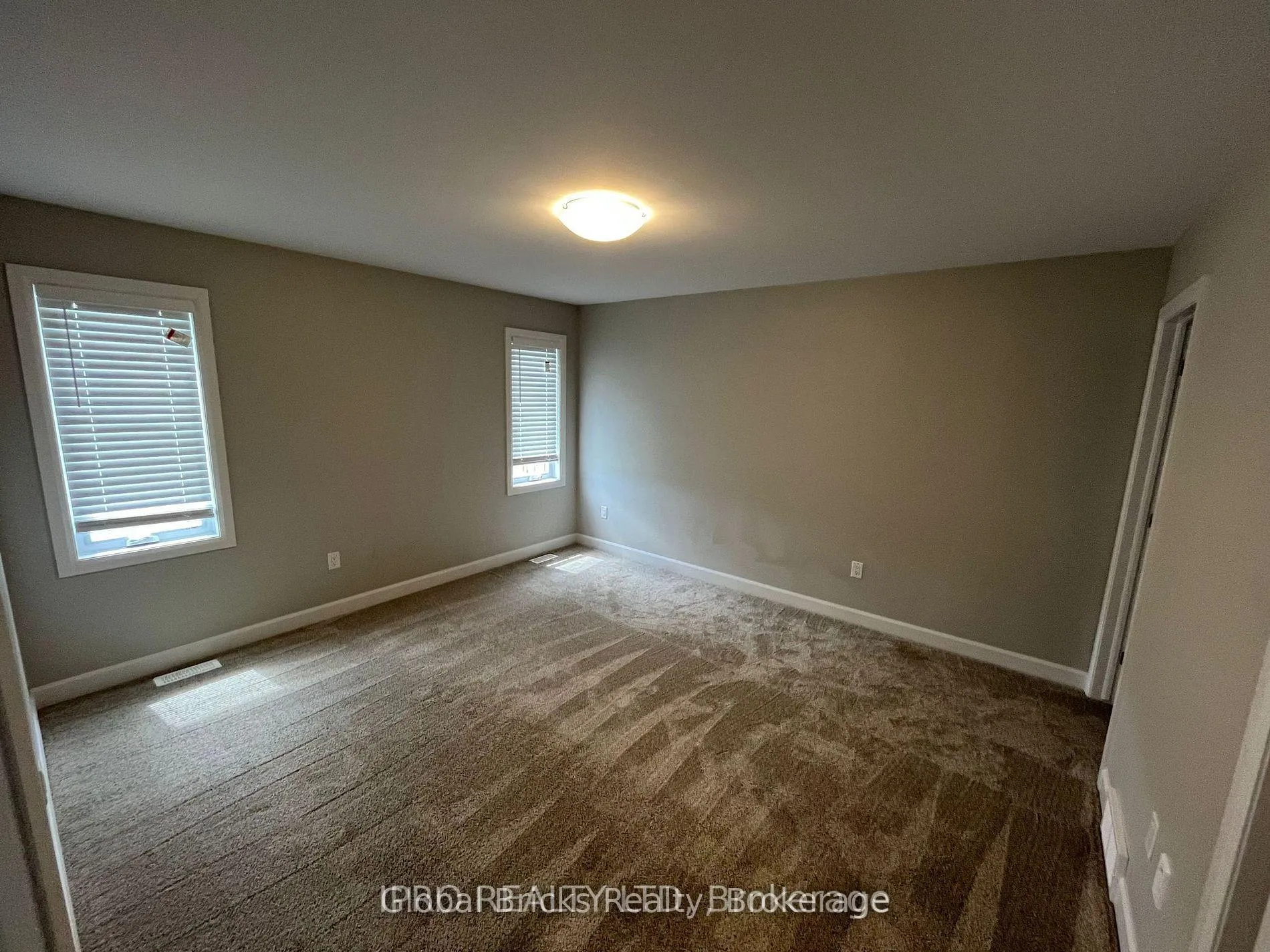Photo 7 of 231 Manning Drive, Chatham-Kent — HOMEH