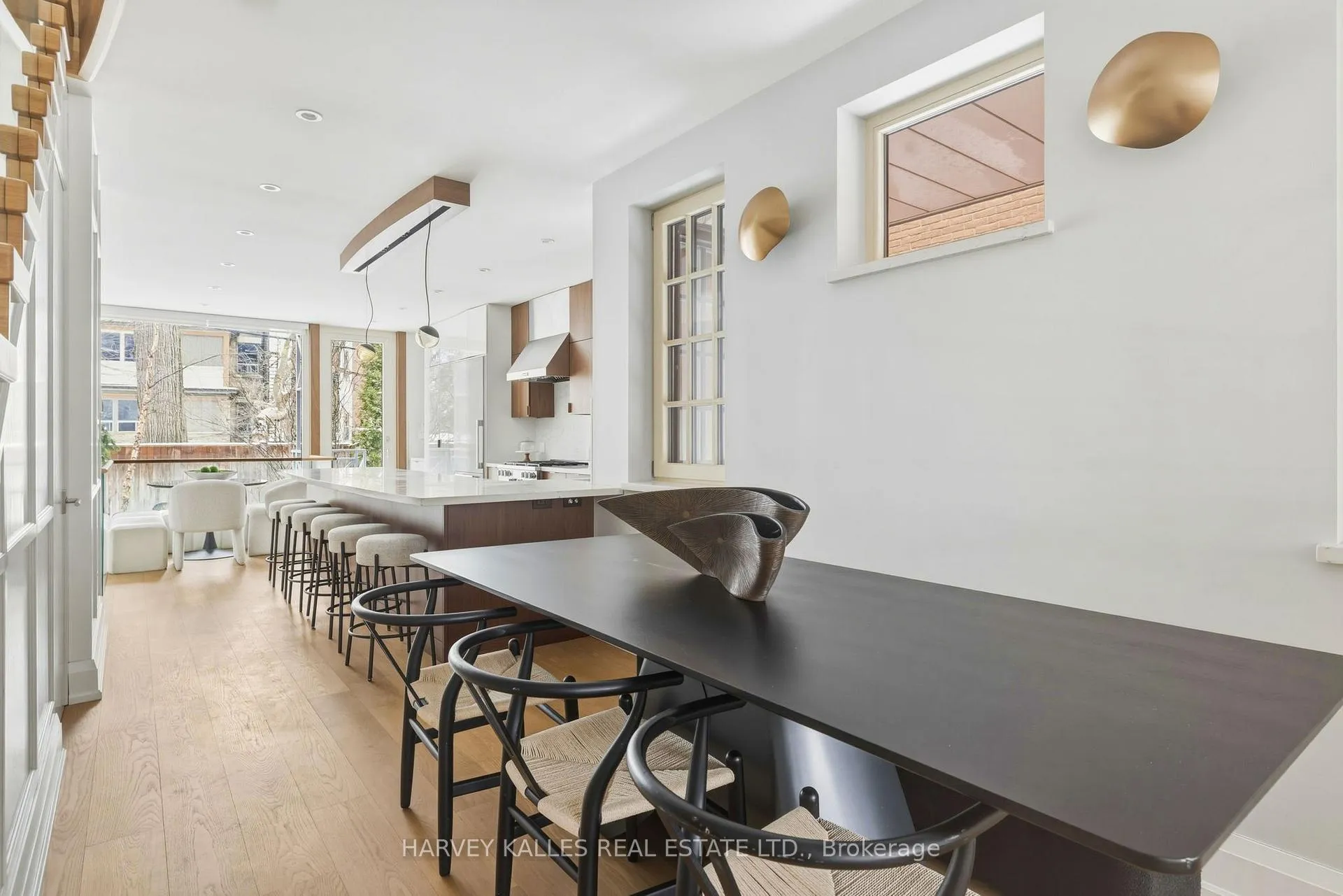 Photo 8 of 94 B Admiral Road, Toronto, The Annex — HOMEH