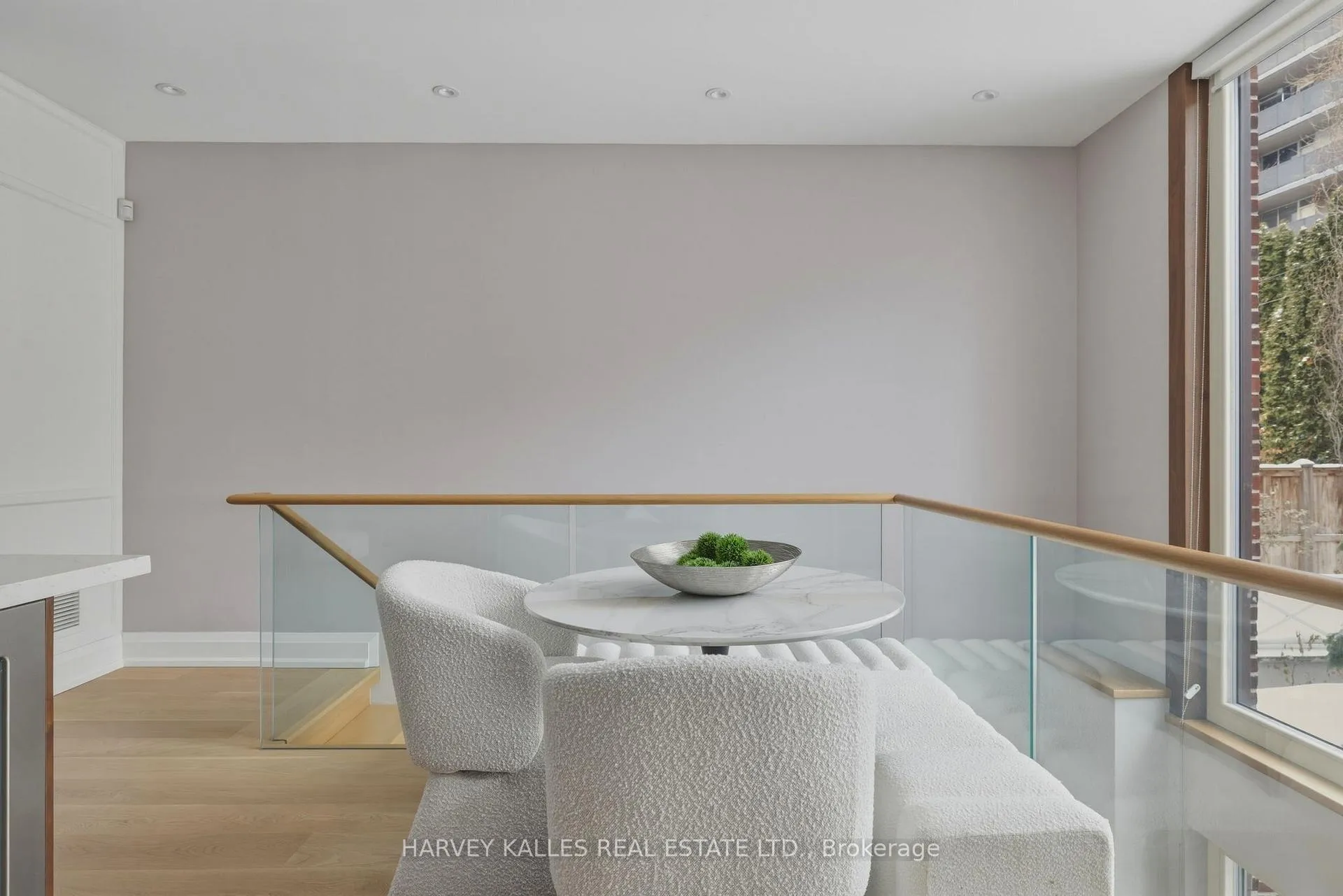 Photo 13 of 94 B Admiral Road, Toronto, The Annex — HOMEH