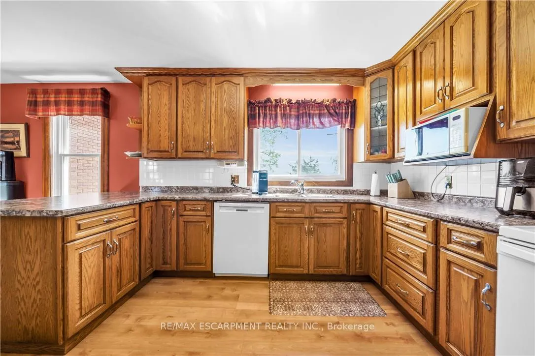 Photo 12 of 4932 Fly Road, Lincoln, Lincoln Lake — HOMEH