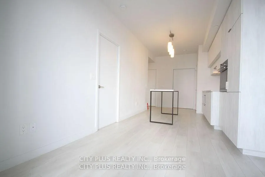 Photo 12 of Unit 3201, 8 Eglinton Avenue E, Toronto, Mount Pleasant West — HOMEH