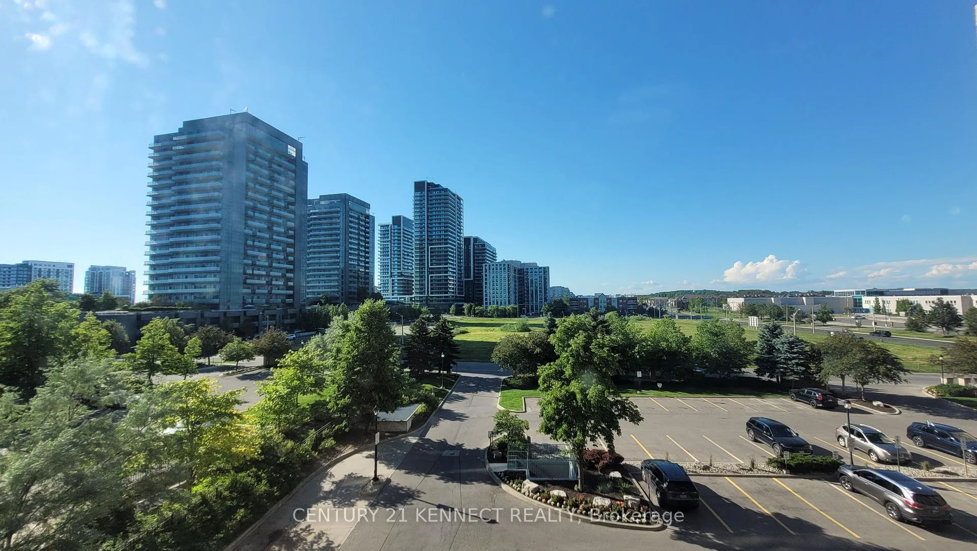 Photo 25 of Unit 411, 23 Oneida Crescent, Richmond Hill, Langstaff — HOMEH