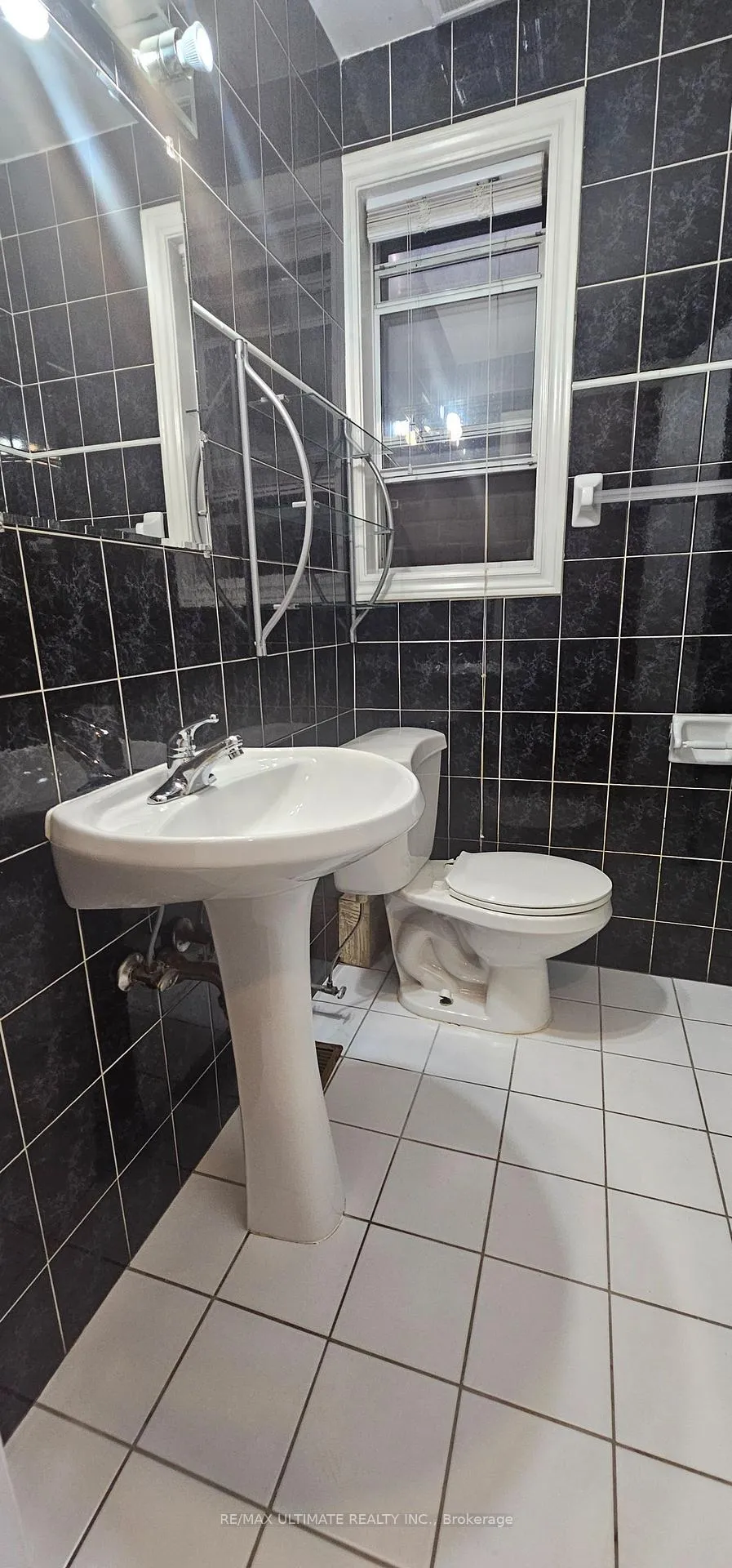 Photo 5 of 217 Ennerdale Road, Toronto, Caledonia-Fairbank — HOMEH