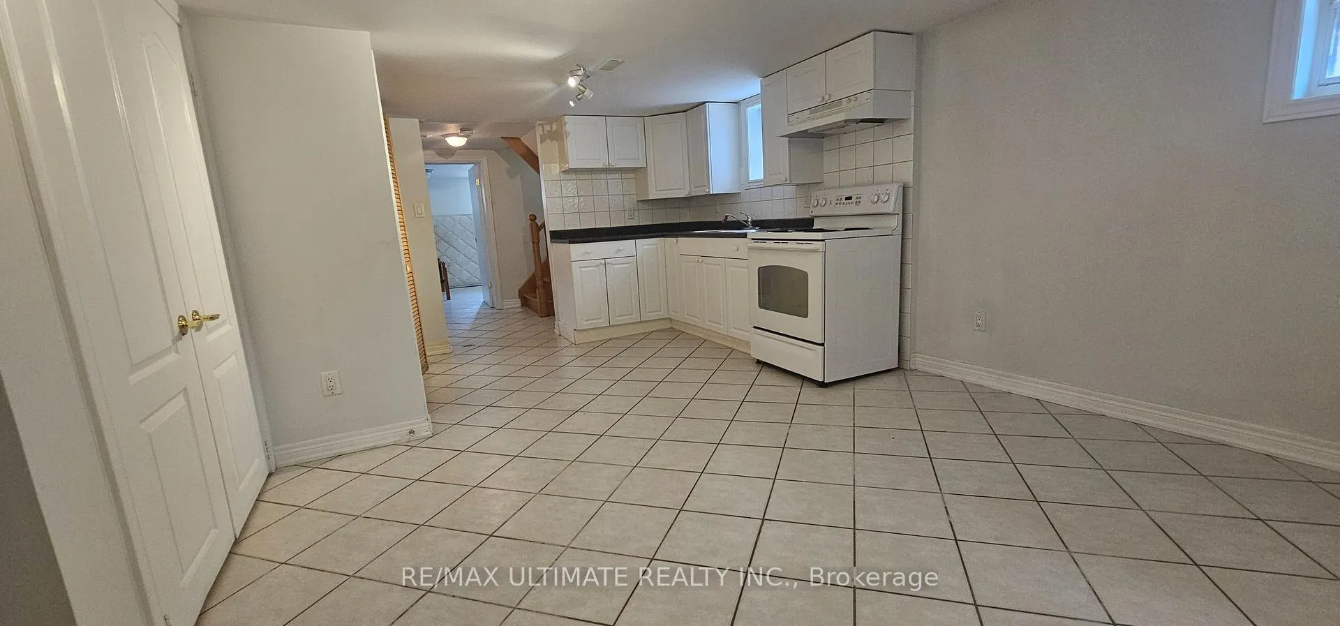 Photo 8 of 217 Ennerdale Road, Toronto, Caledonia-Fairbank — HOMEH
