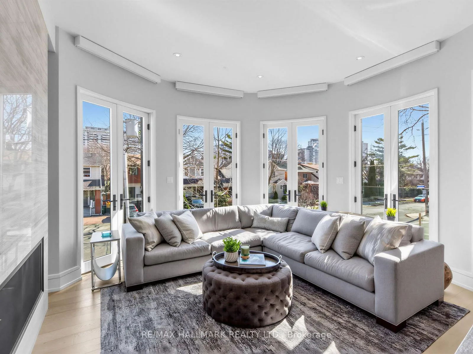 Photo 12 of 1 Thurloe Avenue, Toronto, Mount Pleasant West — HOMEH