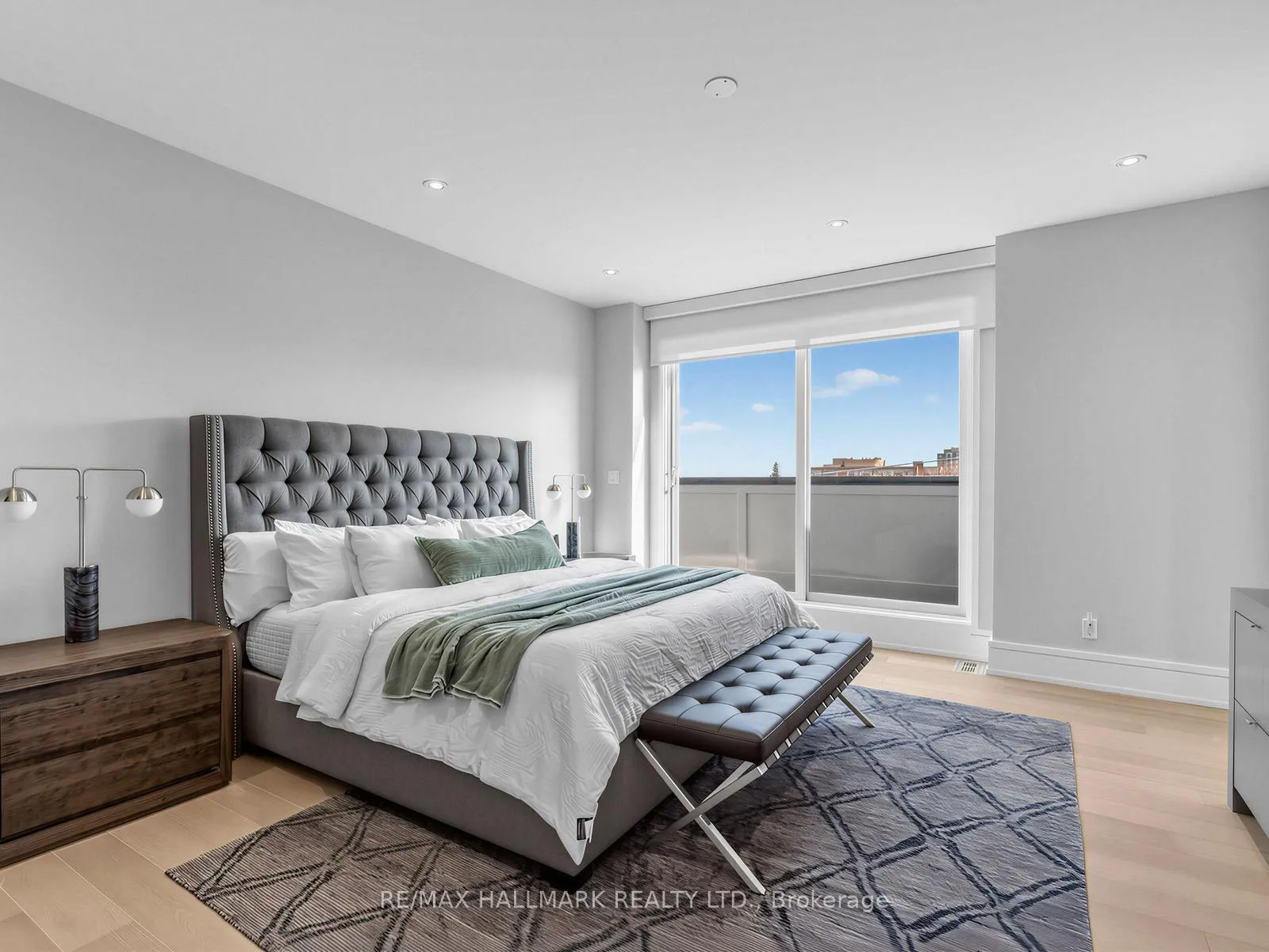 Photo 25 of 1 Thurloe Avenue, Toronto, Mount Pleasant West — HOMEH