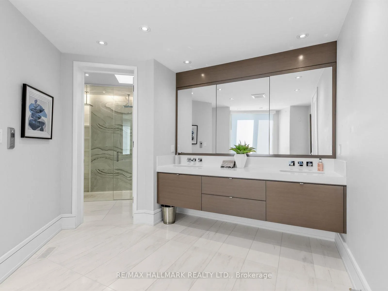 Photo 28 of 1 Thurloe Avenue, Toronto, Mount Pleasant West — HOMEH
